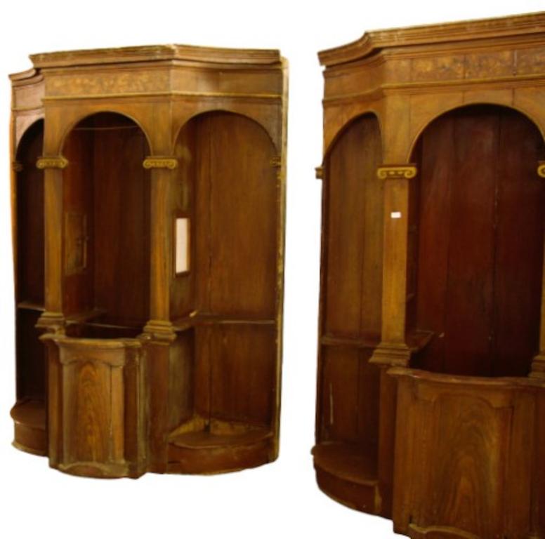 Pair of 1700's lacquered poplar confessionals, of Italian provenance.
They are in original condition, never restored, under the first layer of 