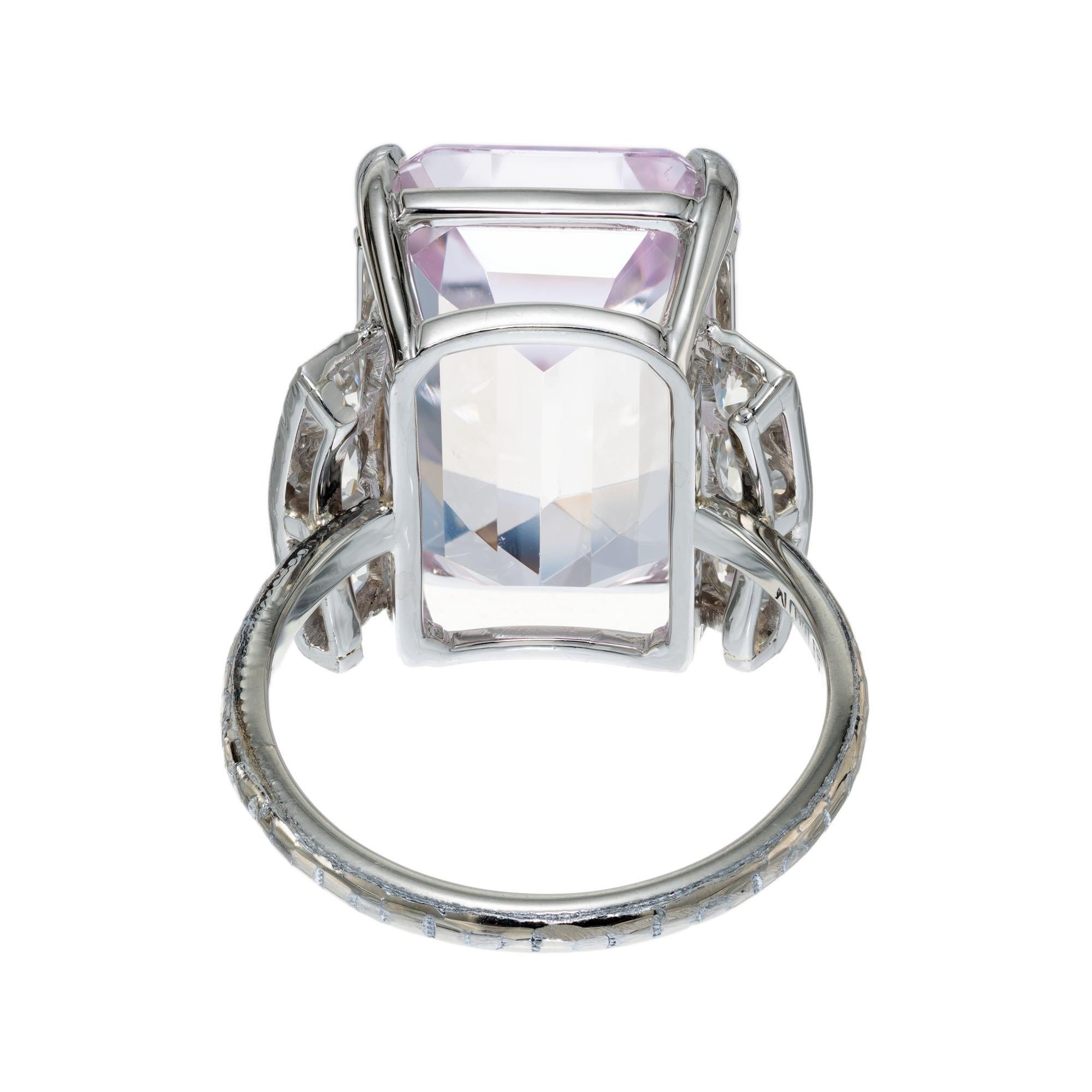 17.01 Carat Kunzite Diamond Platinum Gold Art Deco Cocktail Ring In Good Condition For Sale In Stamford, CT