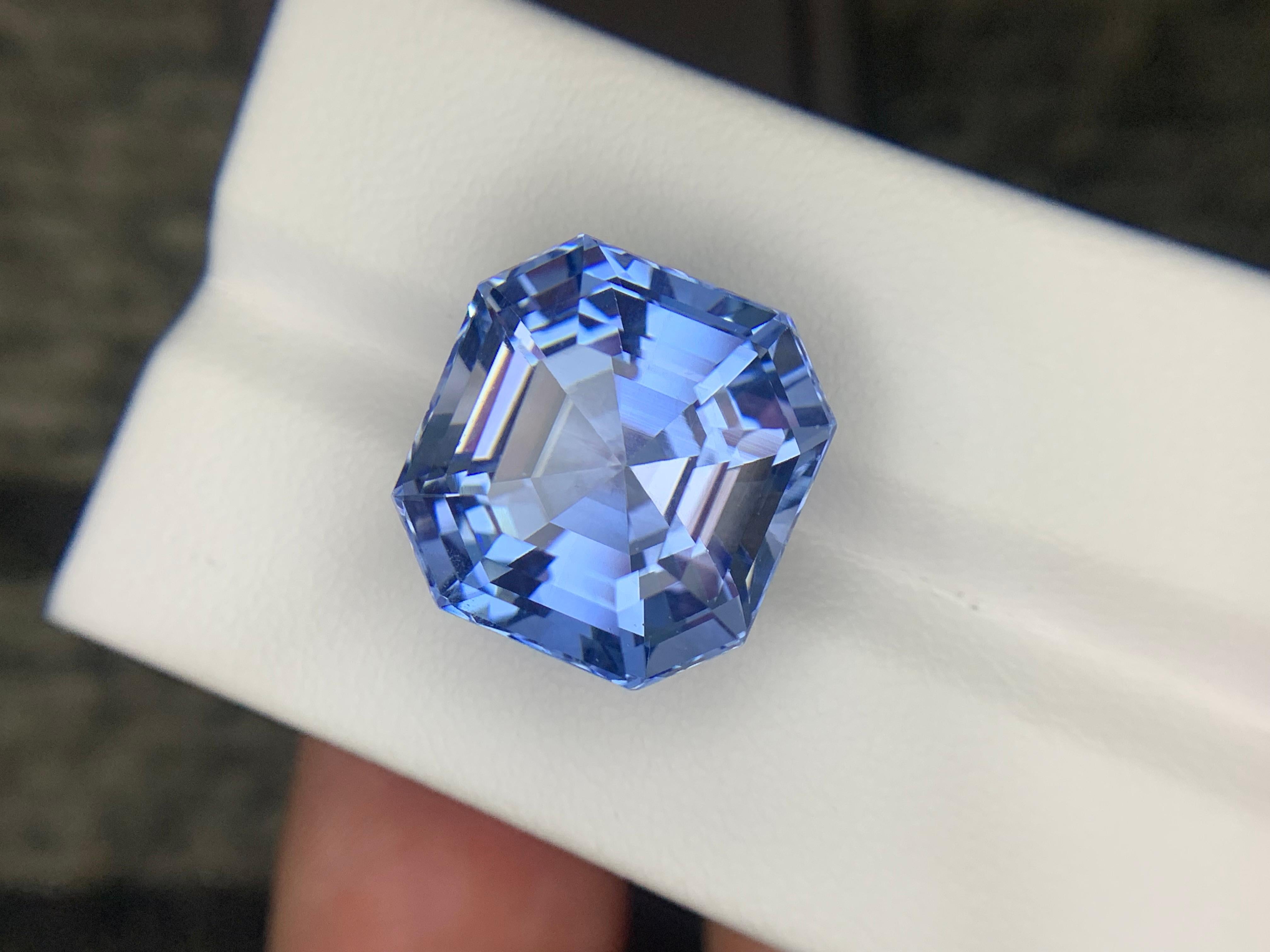 17.01 Carats Certified Natural Aquamarine Goshenite Gemstone Asscher Cut For Sale 9