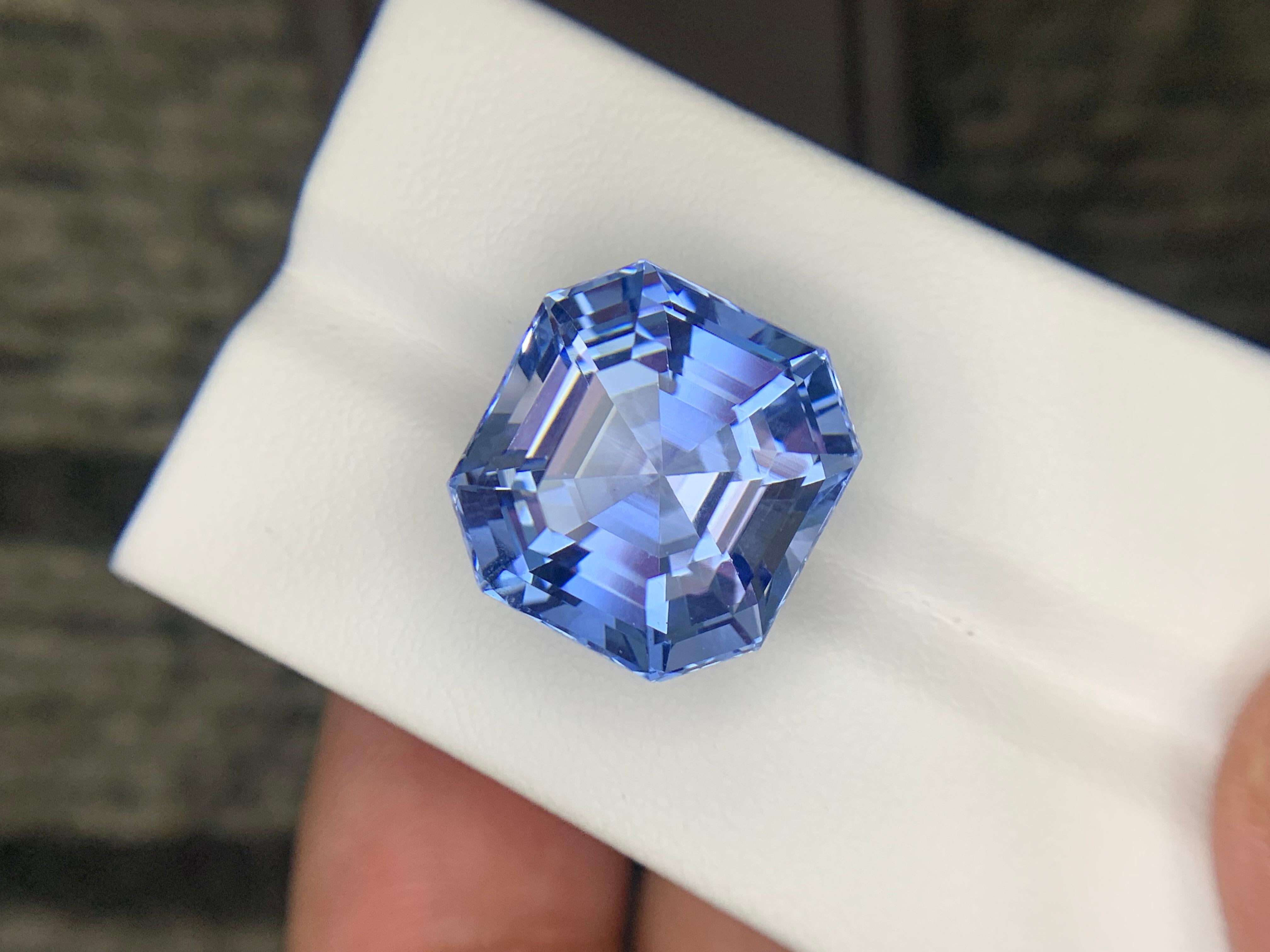 17.01 Carats Certified Natural Aquamarine Goshenite Gemstone Asscher Cut For Sale 11