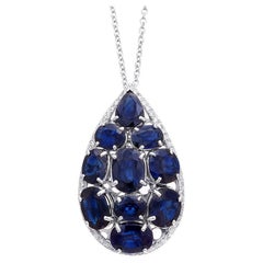 17.02 Carats Blue Sapphire Diamonds set in 14 & 18K White Gold Pendant