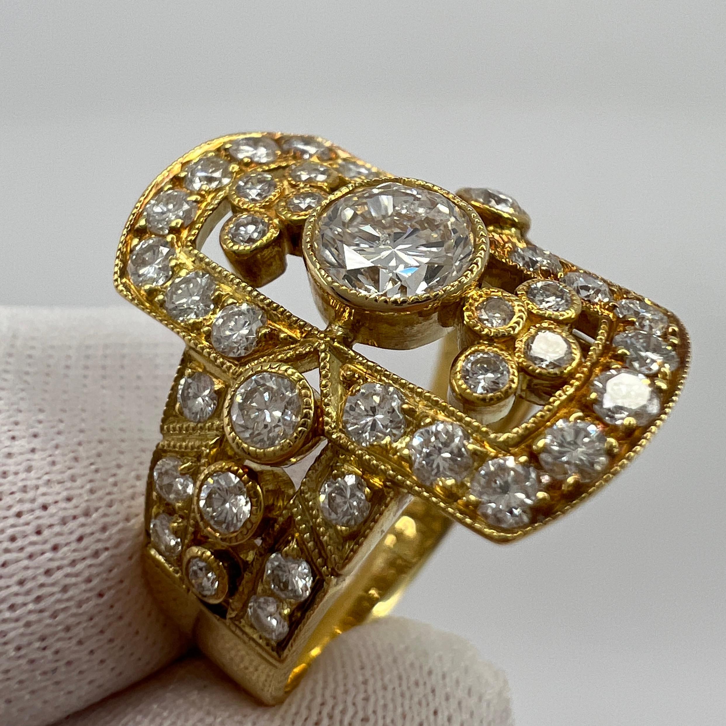 1.702ct Art Deco Vintage White Diamond Cluster Handmade 18k Yellow Gold Ring In Good Condition For Sale In Birmingham, GB