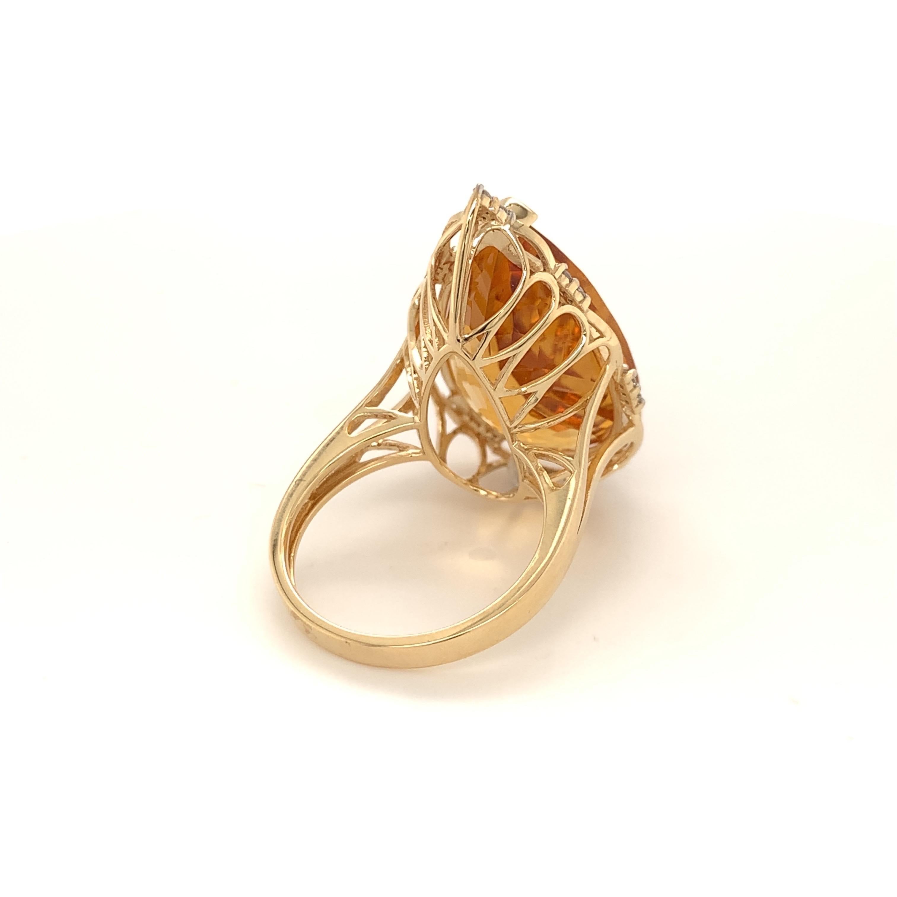 Contemporary 17.03 Carat Citrine Cocktail Ring For Sale