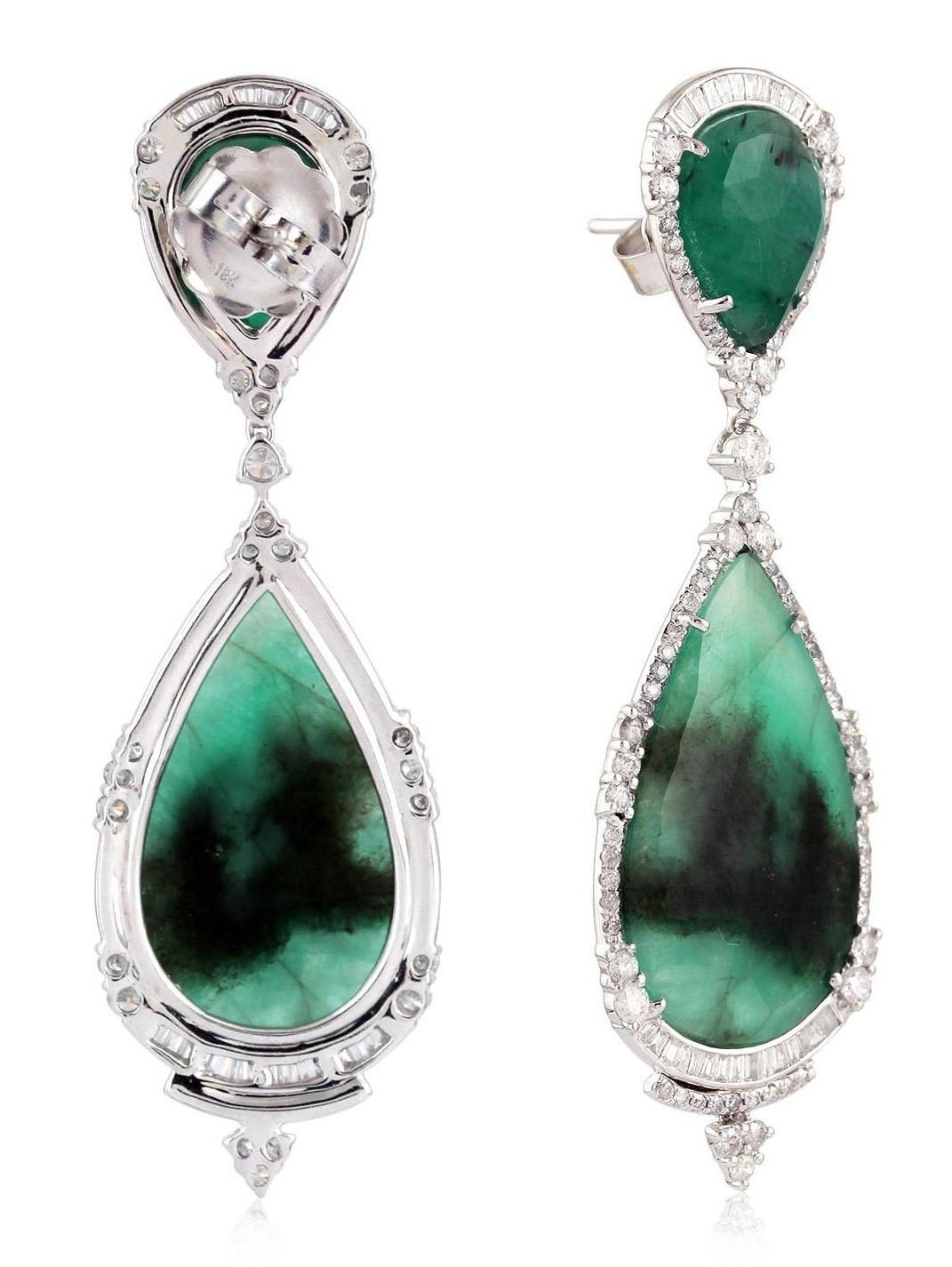 Modern 17.05 Carat Emerald 18 Karat White Gold Diamond Earrings For Sale