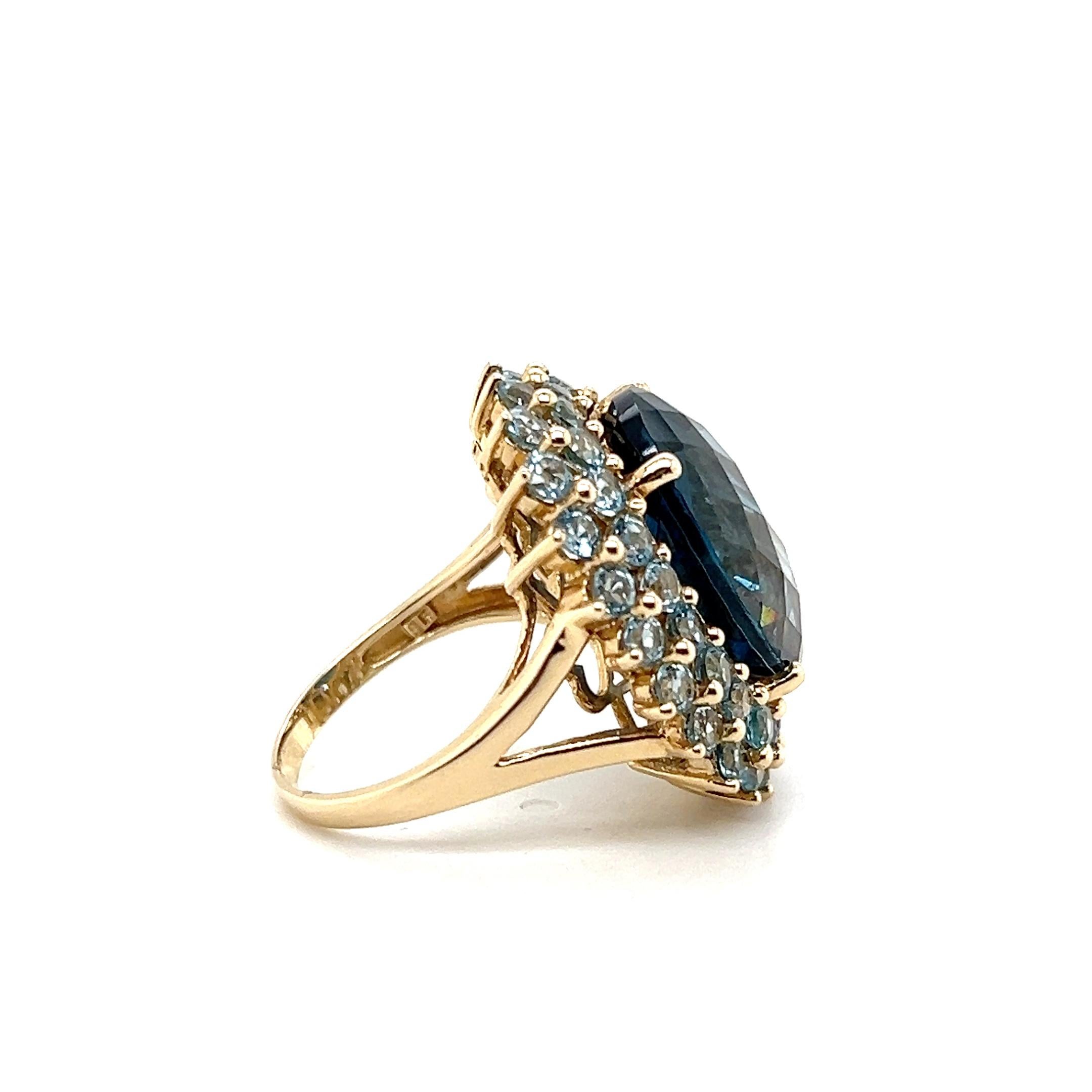 17.07 Carat London Blue Checkerboard Cut Topaz and Yellow Gold Cocktail Ring In Good Condition For Sale In Towson, MD