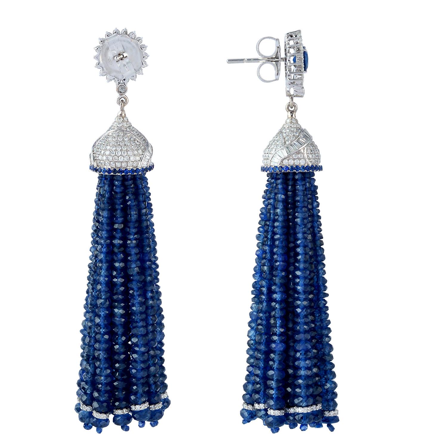 Contemporary 170.84 Carat Blue Sapphire Diamond 18 Karat Gold Tassel Earrings For Sale