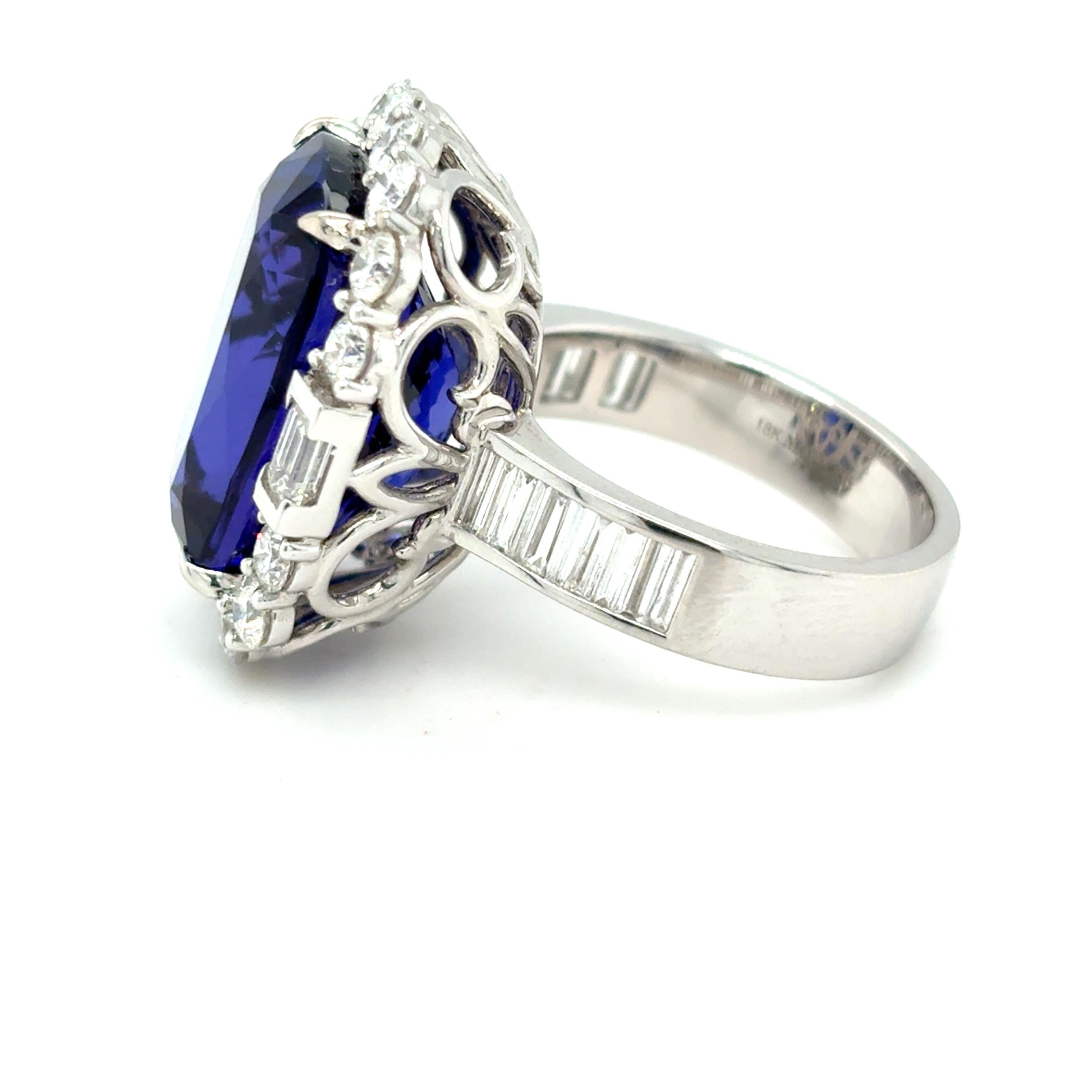 17,09 Karat Cushion Cut Tansanit Diamant Cocktail Ring im Angebot 8