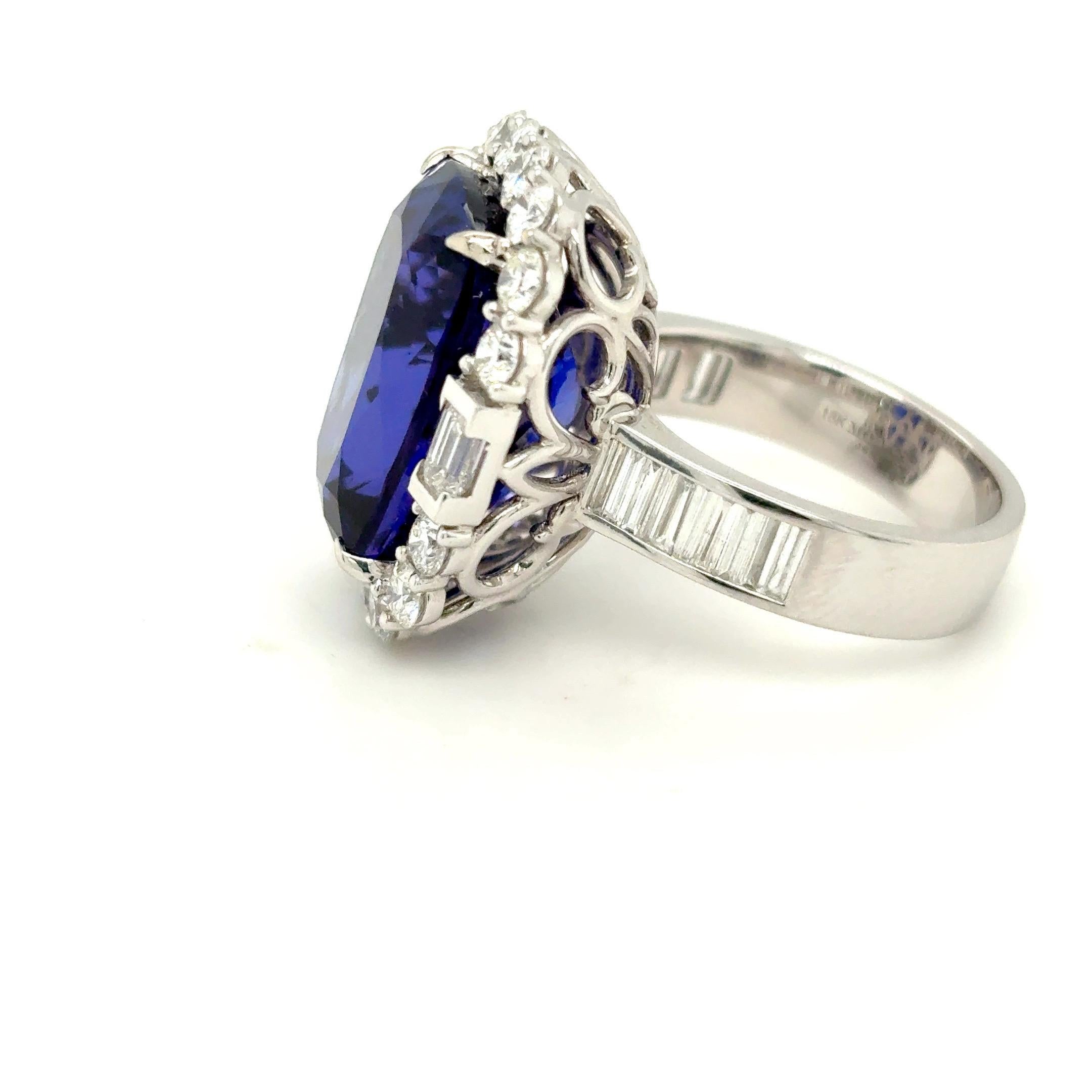 17,09 Karat Cushion Cut Tansanit Diamant Cocktail Ring im Angebot 10