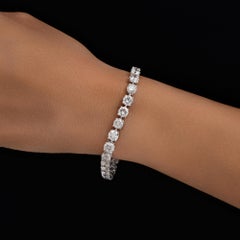 Brazalete de tenis con diamantes naturales talla brillante de 17,09 quilates y oro blanco de 18 quilates