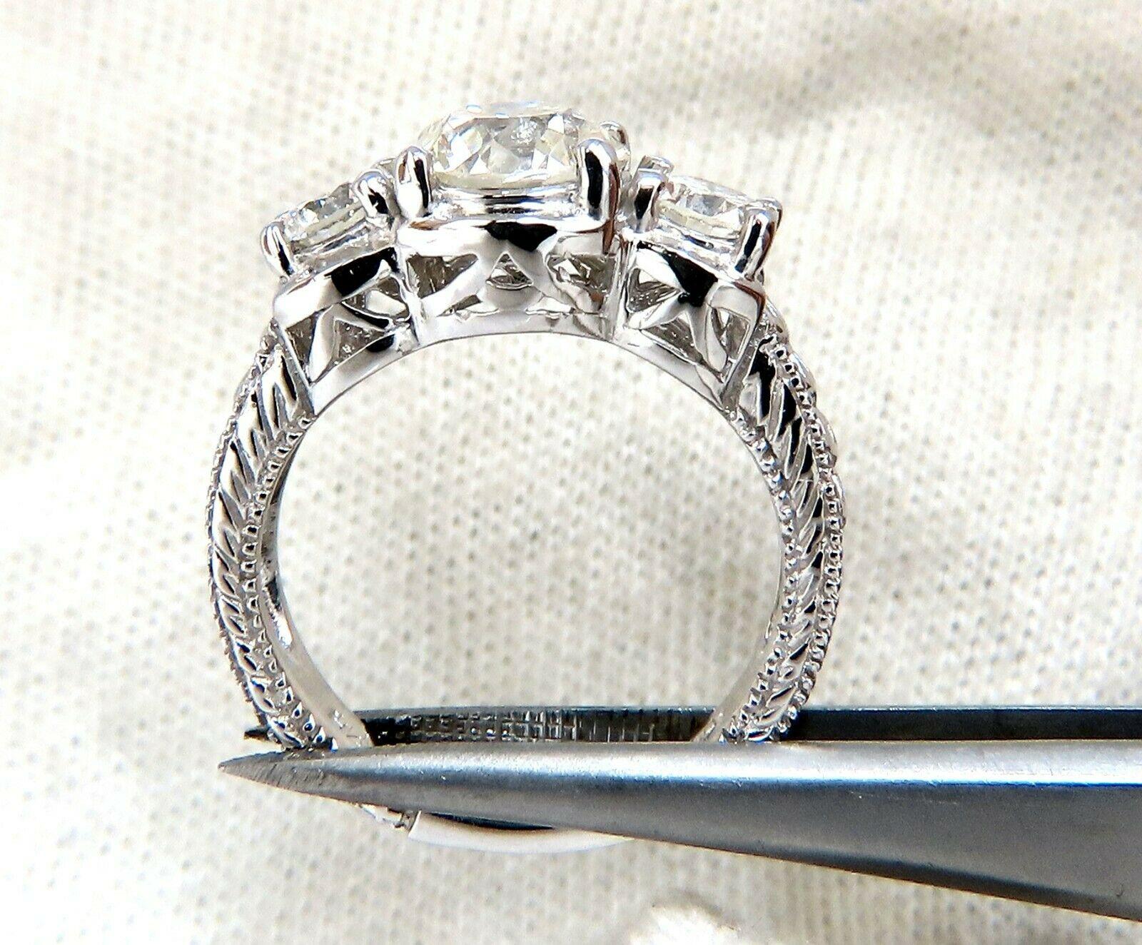 1.70 Carat Natural Round Diamond Engagement Ring Classic Three 14 Karat For Sale 1