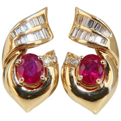 1.70 Carat Natural Ruby Diamonds Clip Earrings 14 Karat Gold Omega
