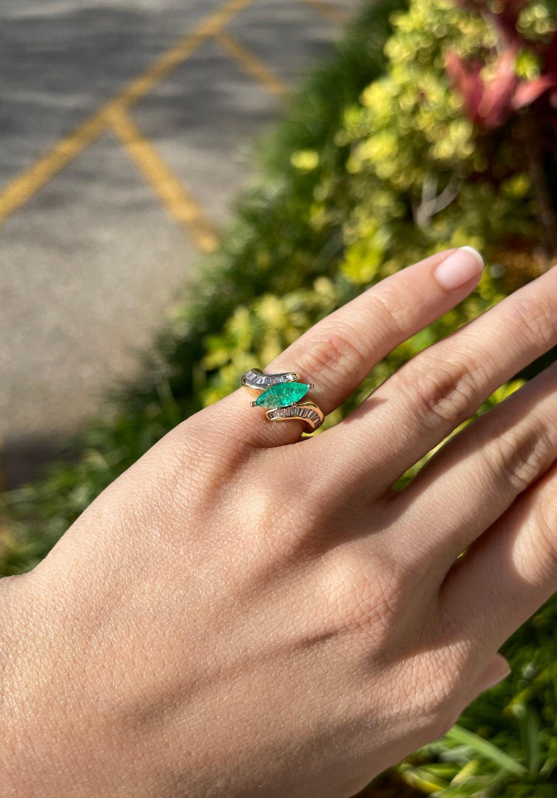 Modern 1.70tcw 14K Colombian Emerald-Marquise Cut & Diamond Baguette Cocktail Ring For Sale