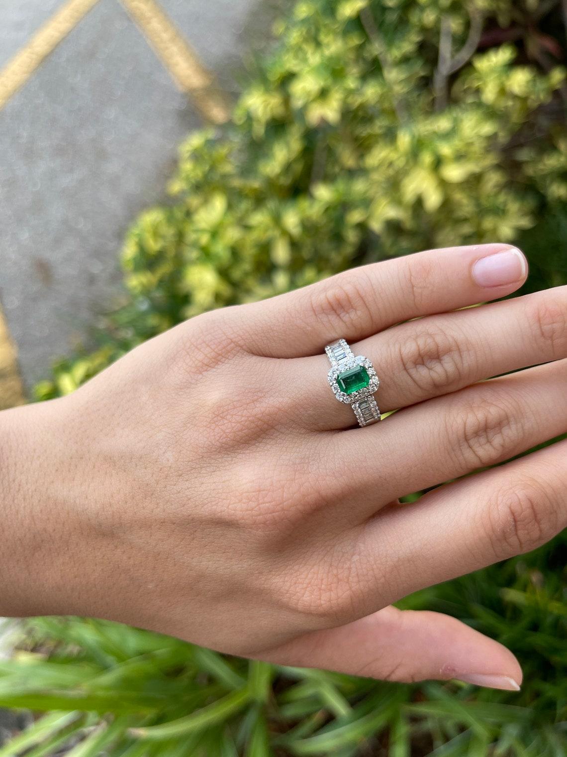 Women's 1.70tcw 14K Emerald, Emerald Cut & Diamond Halo Gold Ring For Sale