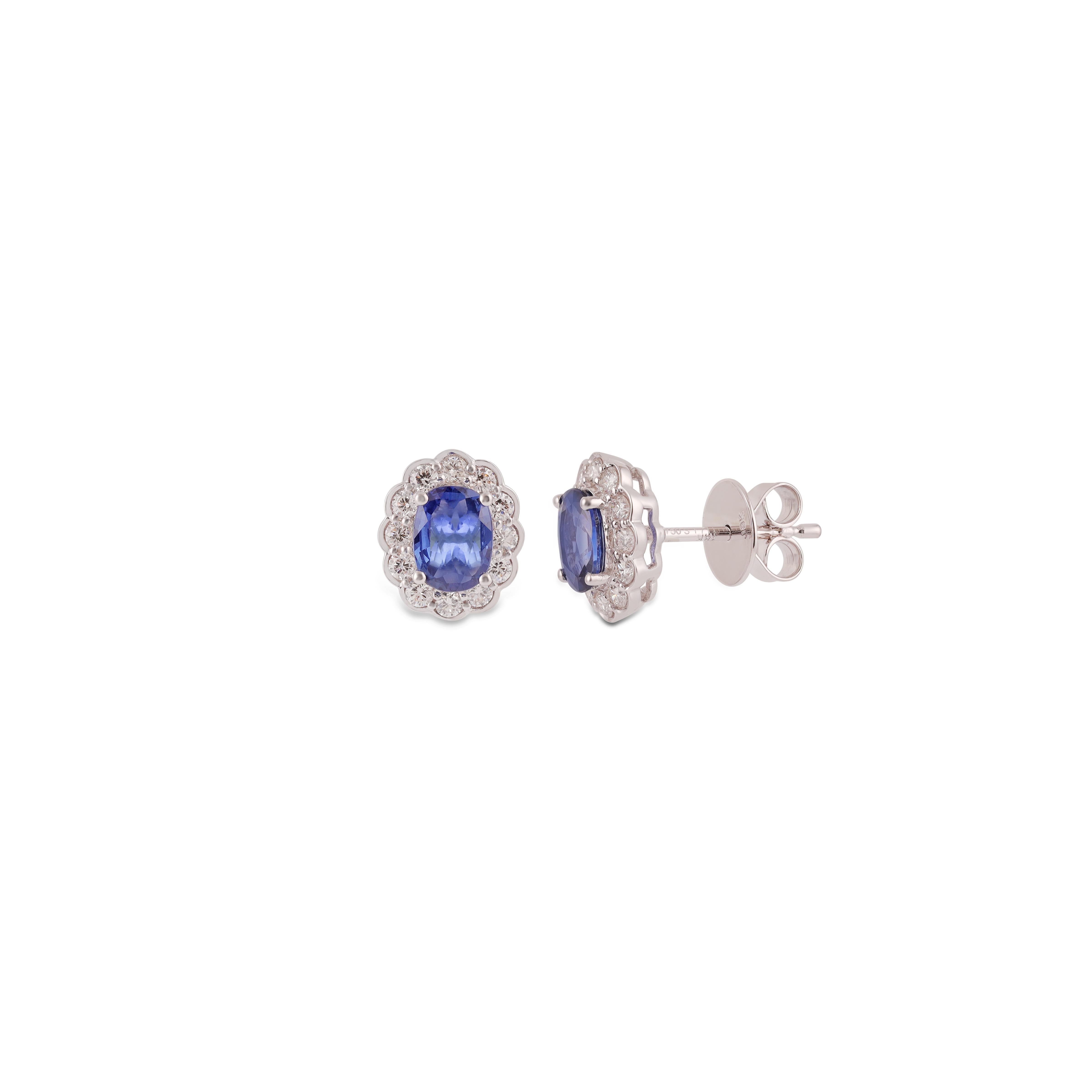 Modern 1.71  Carat Blue Sapphire & Diamond Earrings Studs in 18k White Gold . For Sale