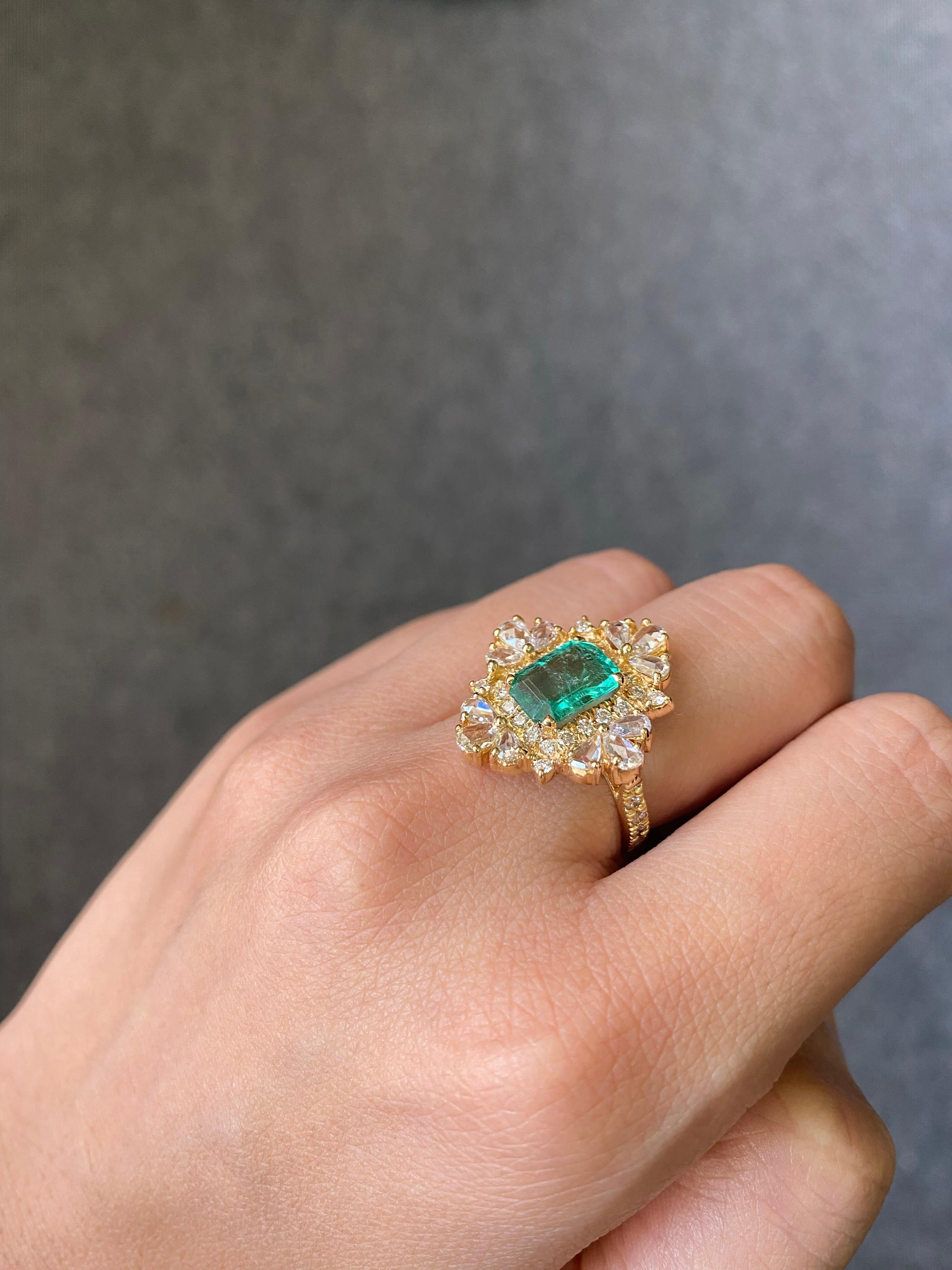 1.71 Carat Emerald and Diamond 18K Yellow Gold Engagement Ring For Sale 4