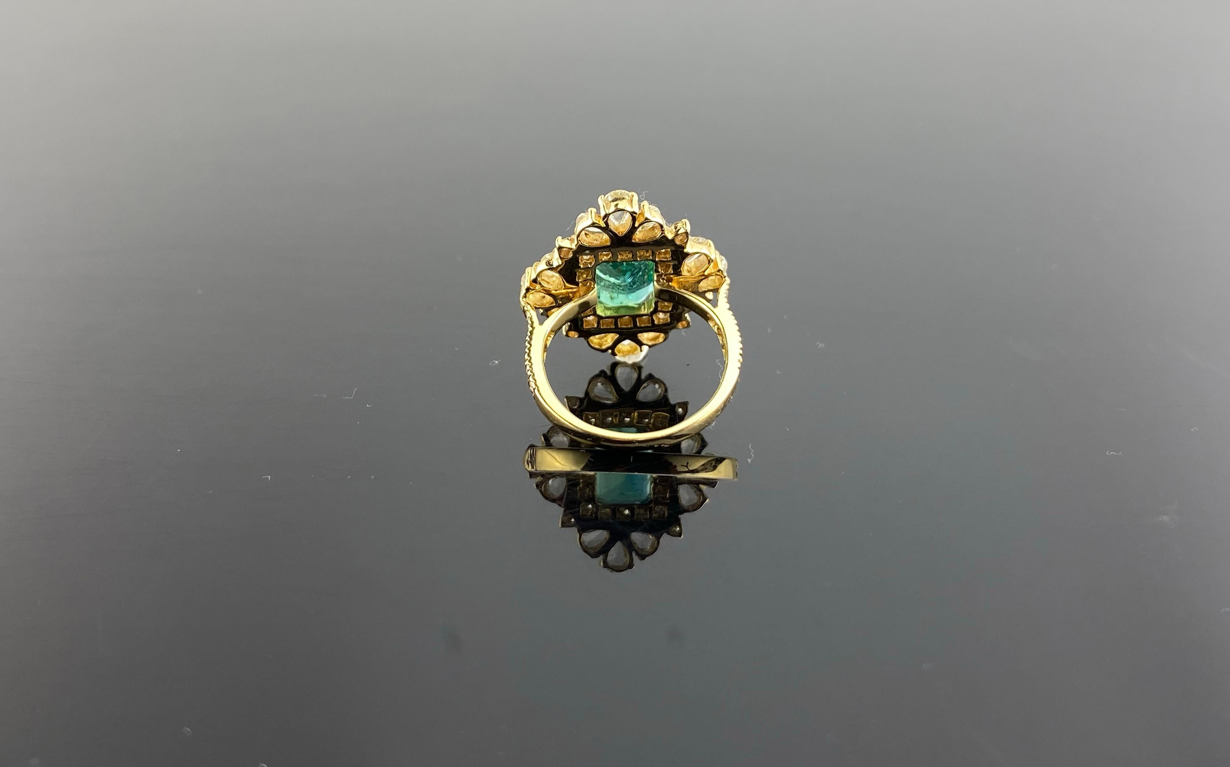 1.71 Carat Emerald and Diamond 18K Yellow Gold Engagement Ring In New Condition For Sale In Bangkok, Thailand