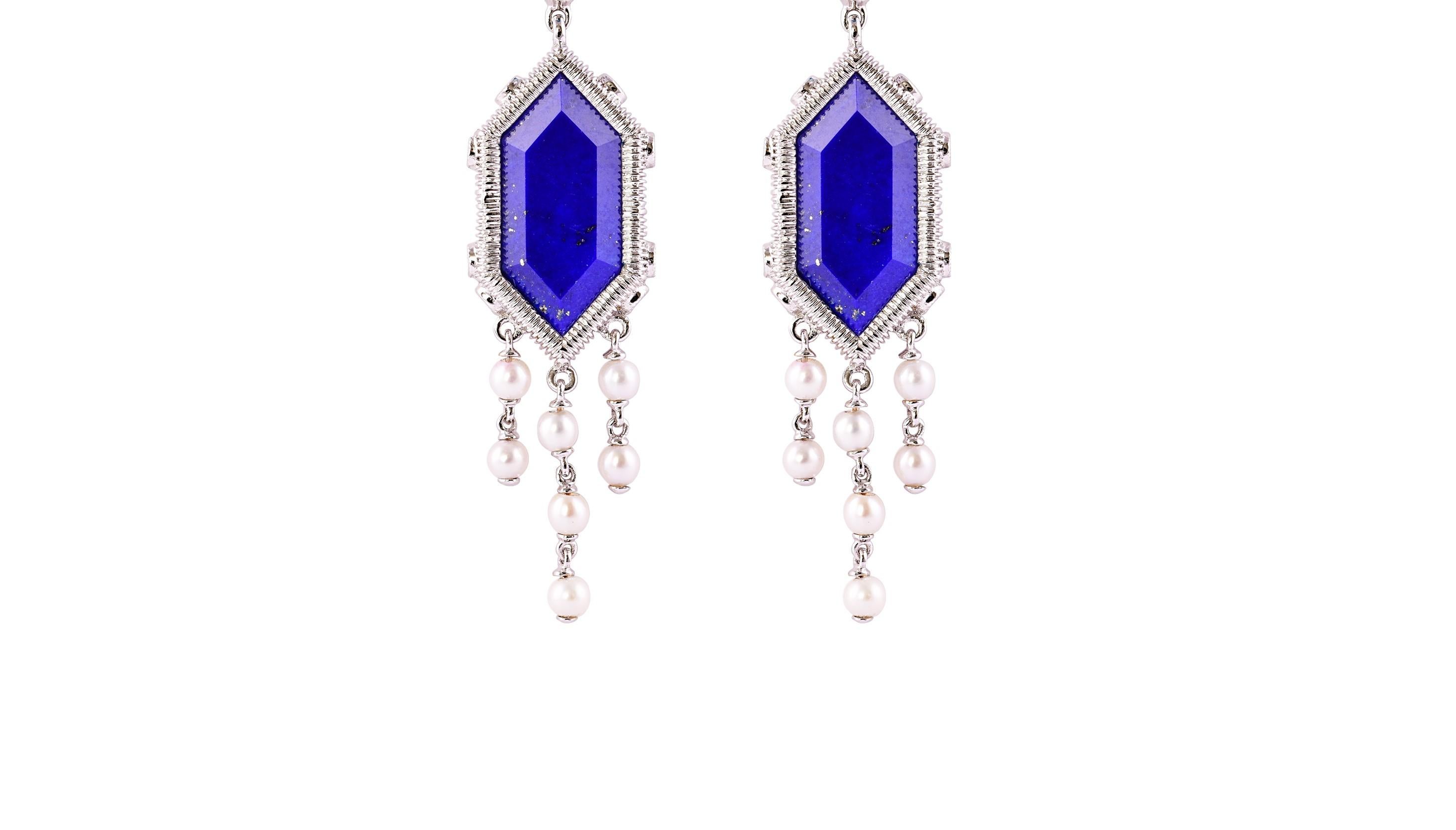 Contemporary 17.1 Carat Lapis Lazuli Earring in 18 Karat White Gold with Diamonds and Pearls For Sale