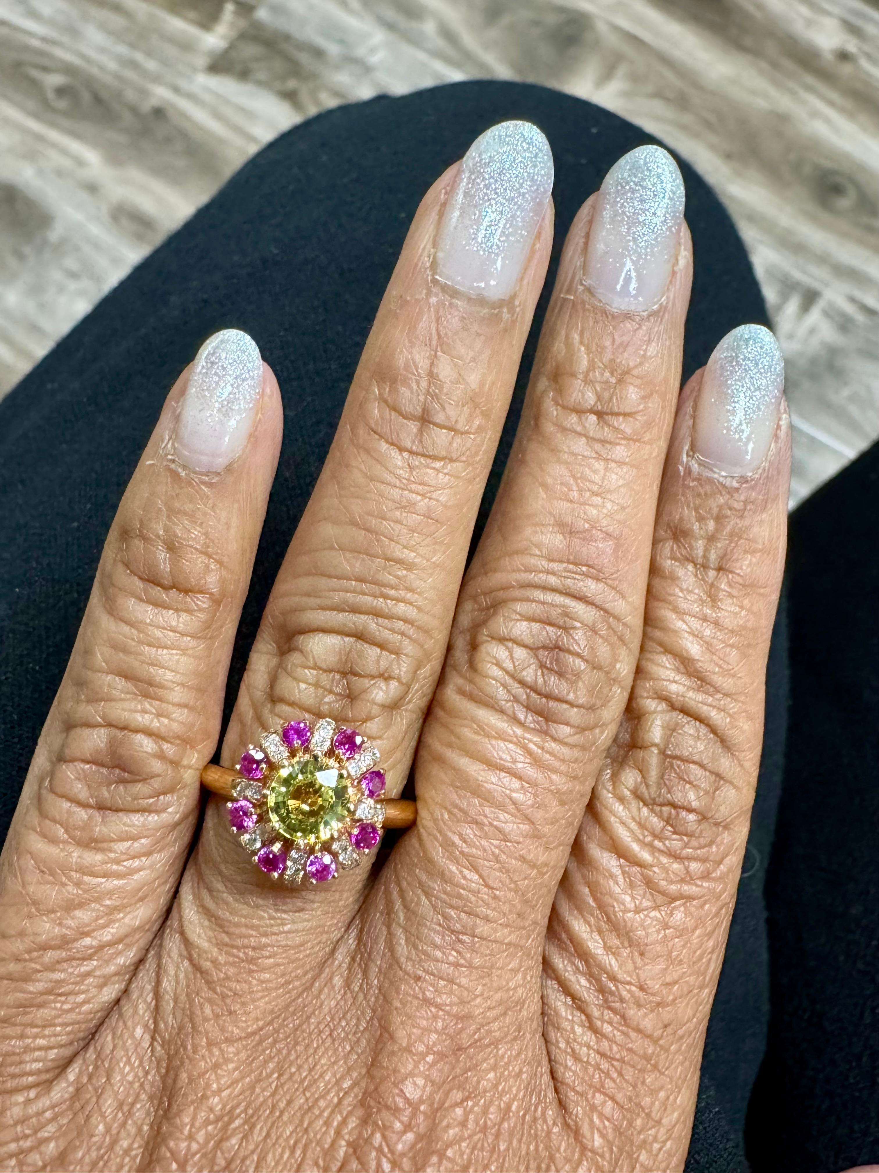 1.71 Carat Natural Yellow Sapphire Pink Diamond Rose Sapphire Rose Gold Ring en vente 4