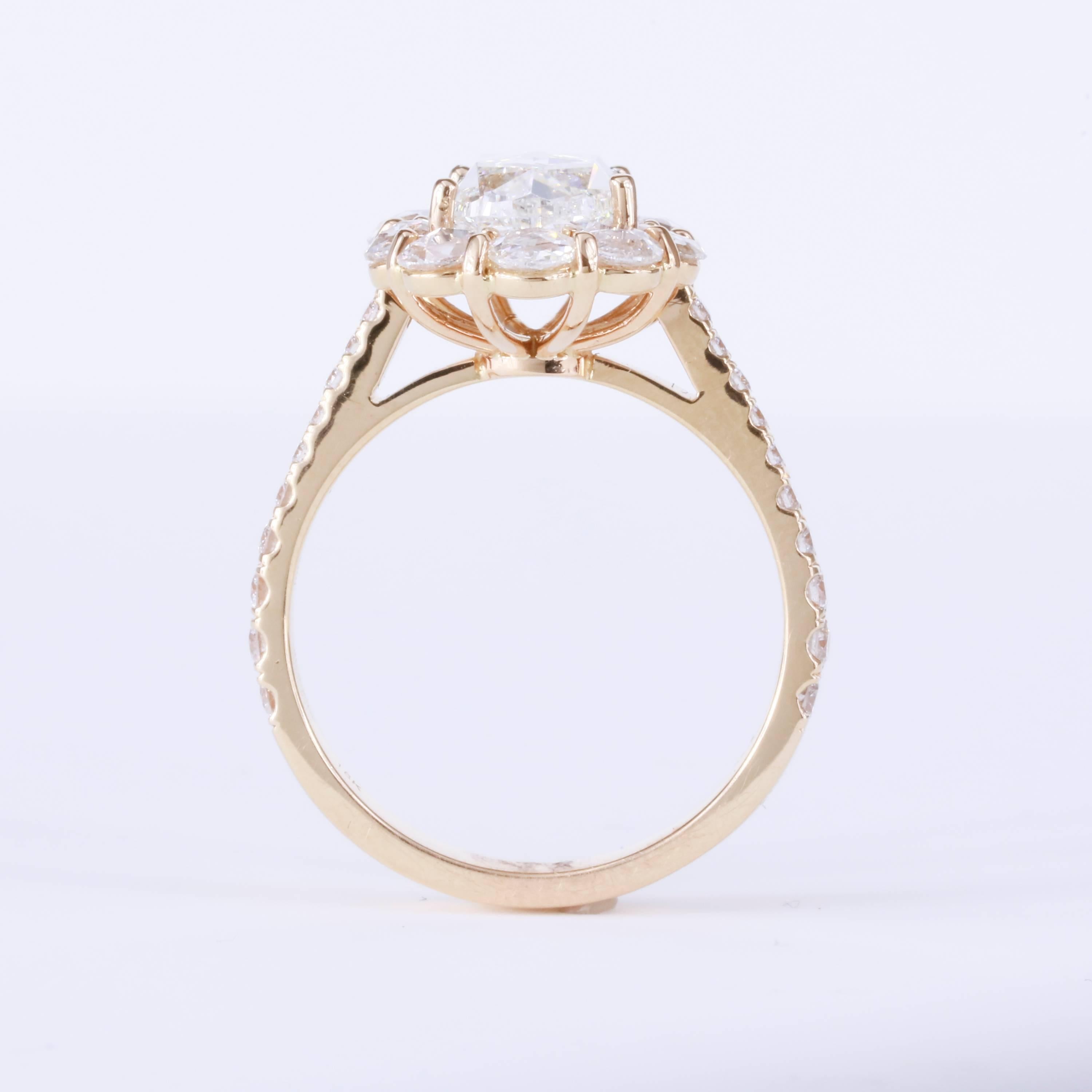 Women's 1.71 Carat Oval Rose Cut Diamond Cluster Halo Ring 18 Karat Rose Gold For Sale