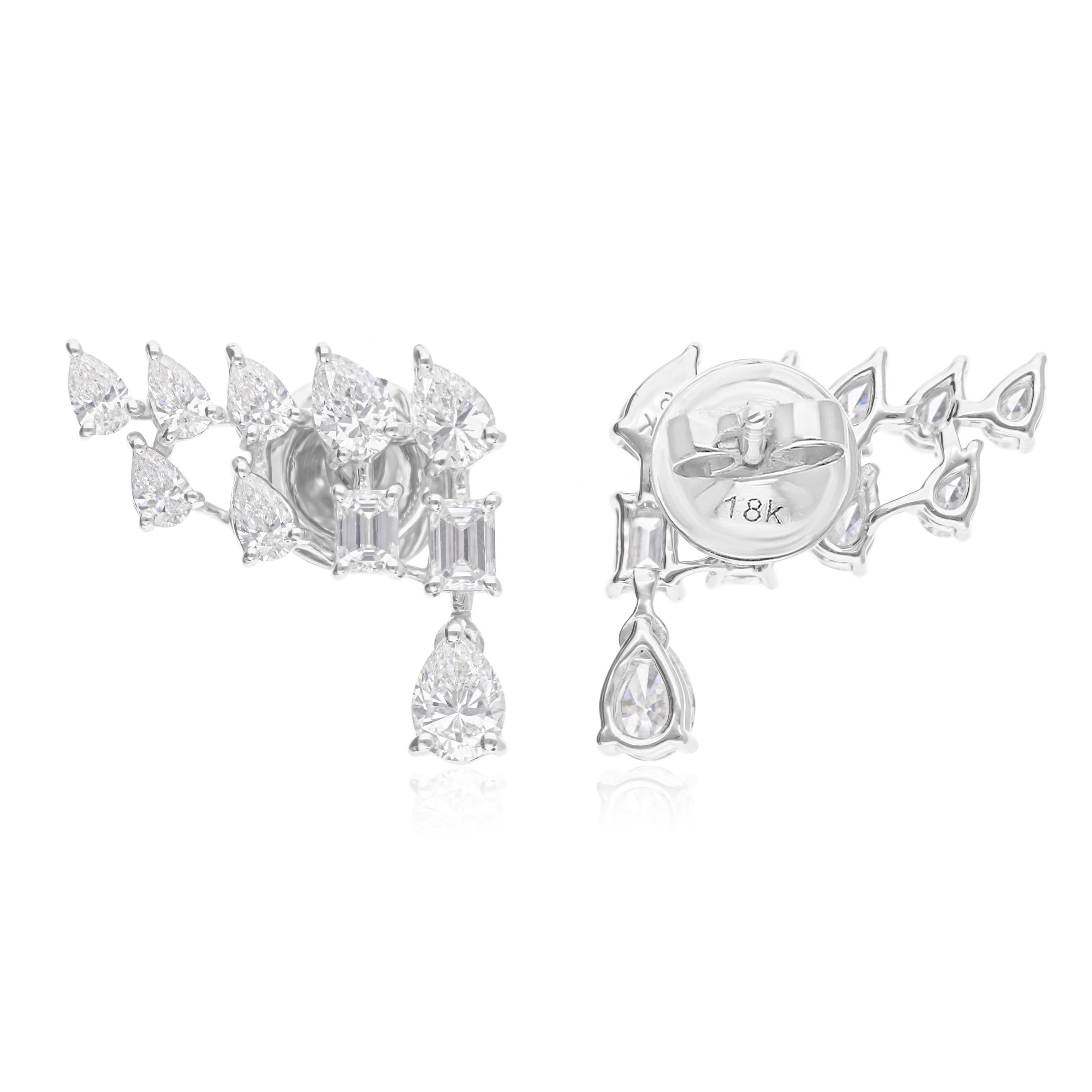 1.71 Carat SI Clarity HI Color Diamond Ear Crawler Earrings 18 Karat White Gold In New Condition For Sale In Diera, Dubai