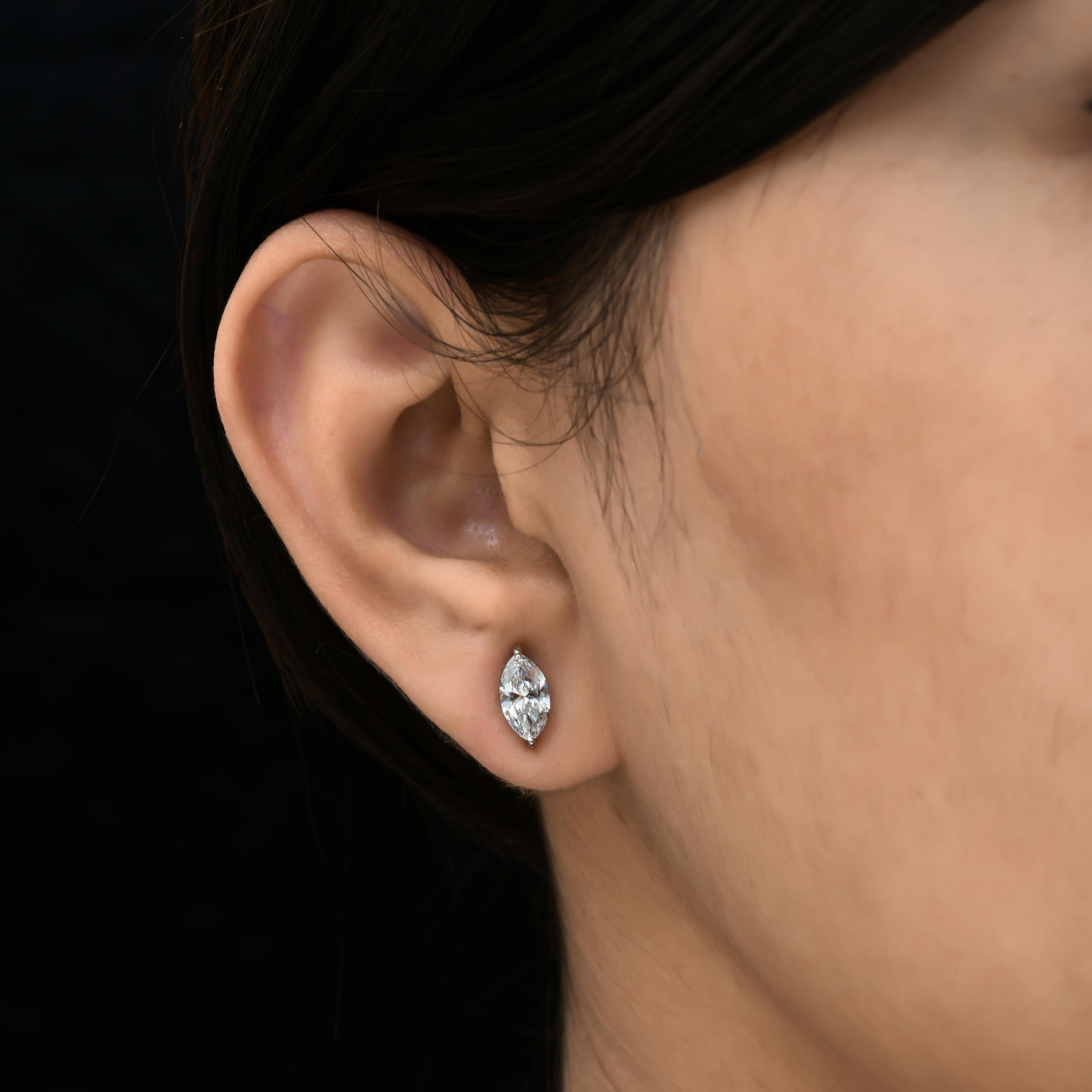 Women's 1.71 Carat SI Clarity HI Color Marquise Diamond Earrings 18 Karat White Gold For Sale