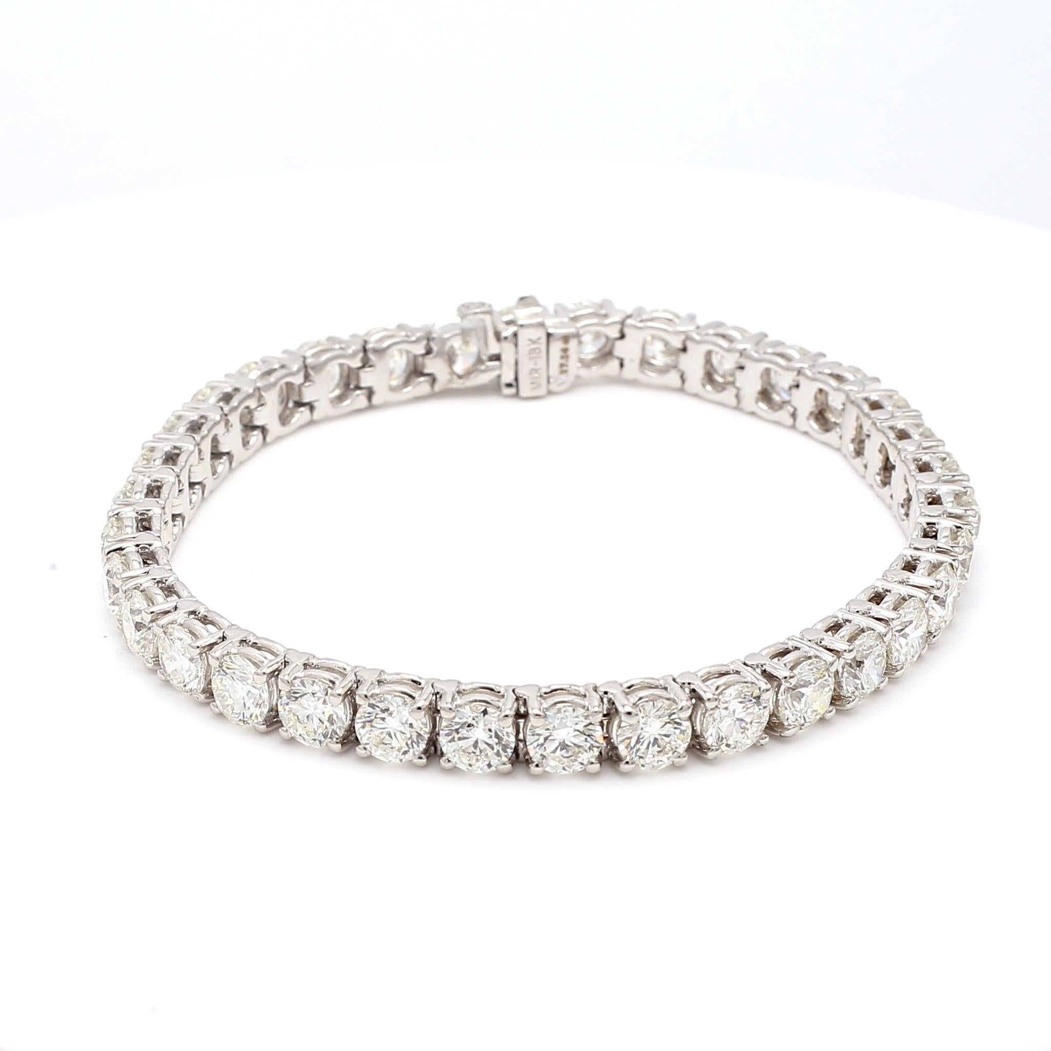 Bracelet en platine I-VVS1-VS1 avec diamants ronds brillants de 17,14 carats Pour femmes en vente