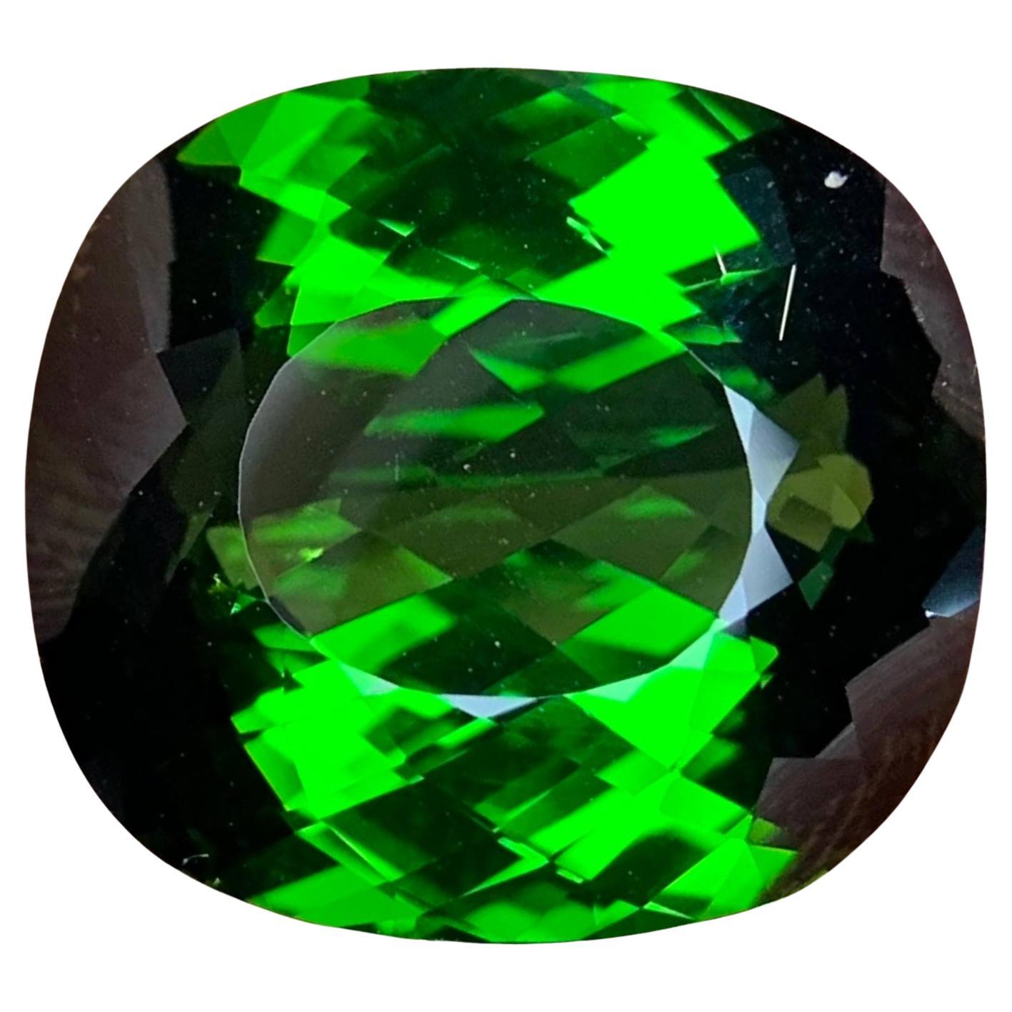 17,15 quilates Piedra Turmalina Verde Intensa Talla Cojín Gema Africana en venta