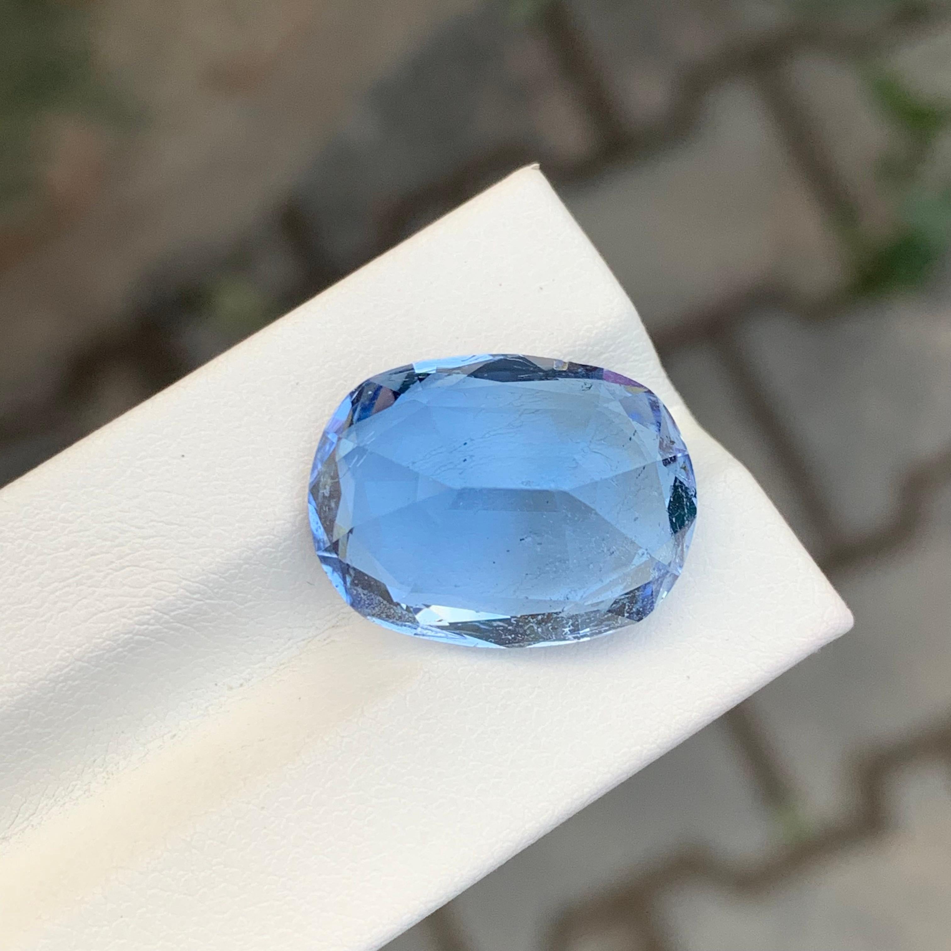 17.15 Incredible Loose Aquamarine Goshenite Oval Shape Gem In New Condition In Peshawar, PK