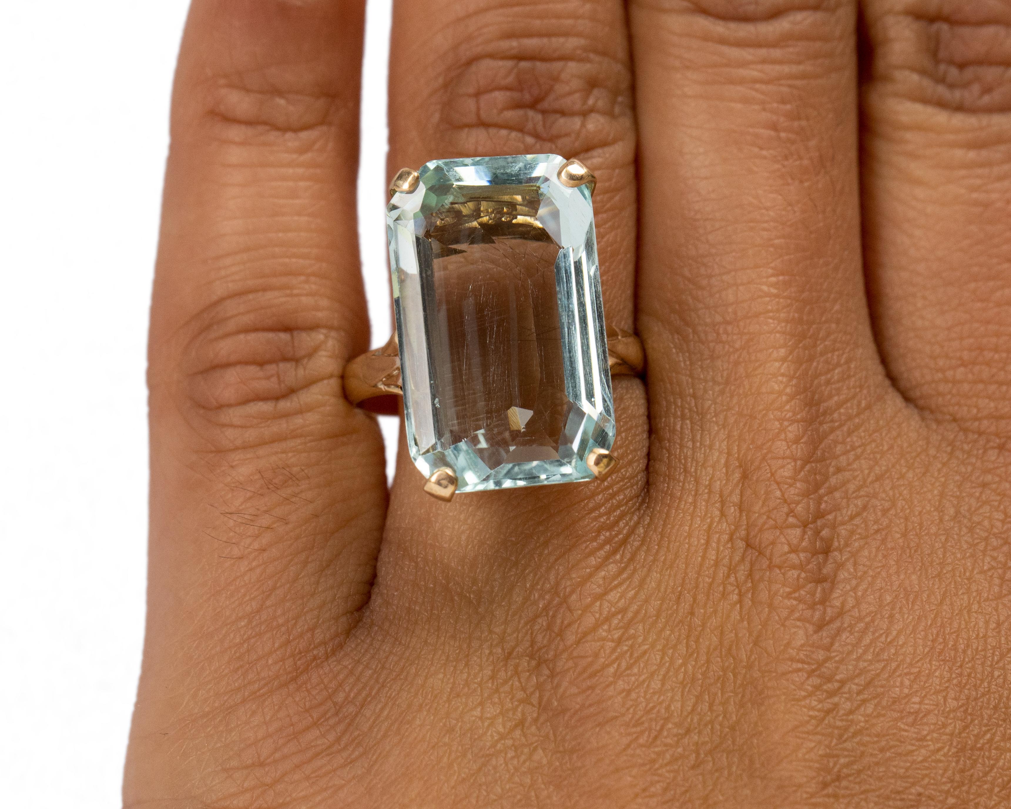 17.16 Carat Retro 14 Karat Yellow Gold Engagement Ring For Sale 1