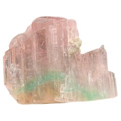 Joli cristal de tourmaline tricolore de 17,16 grammes provenant de Paprok, Afghanistan 