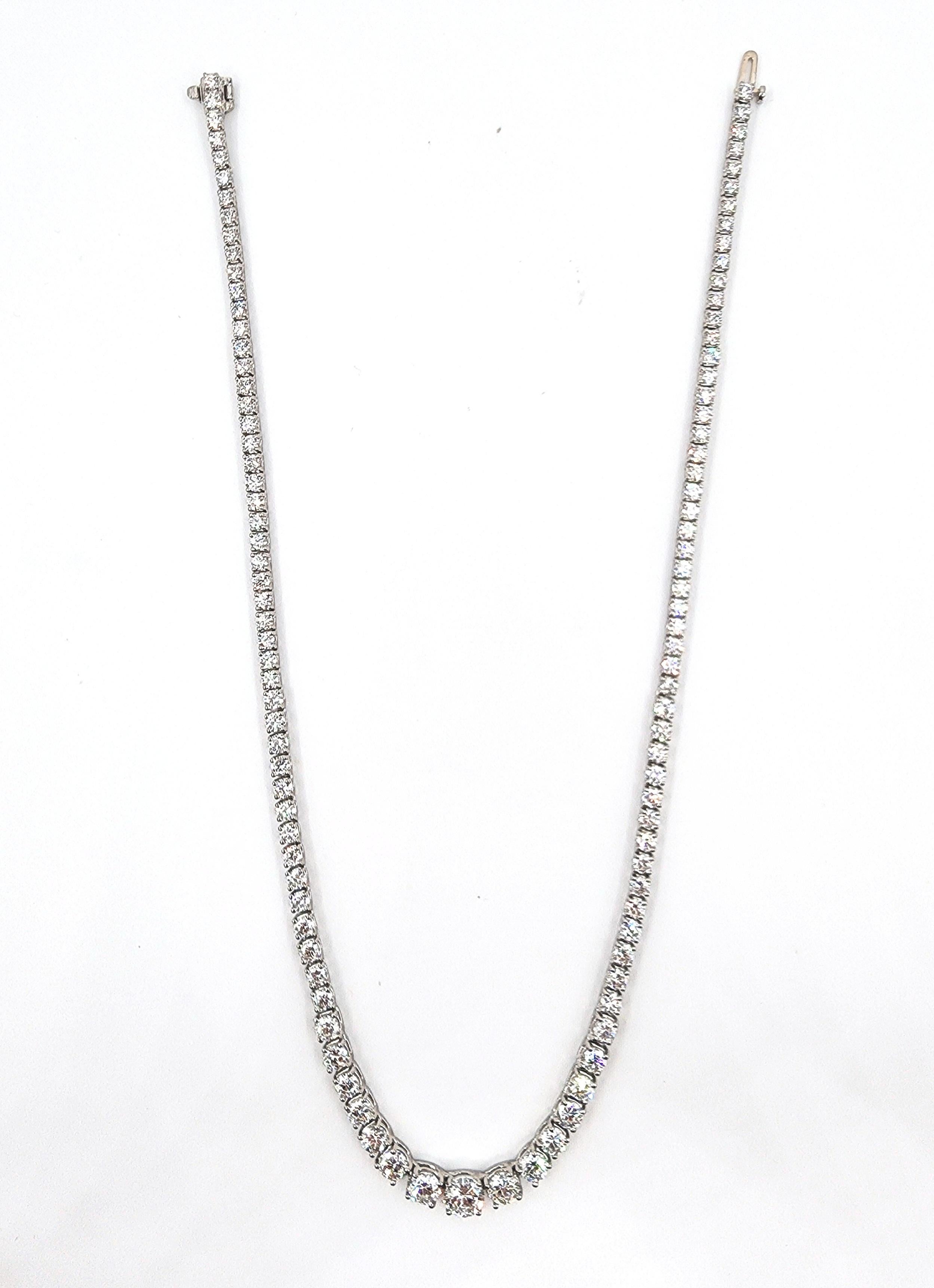17.18 Karat Riviera abgestufte Diamant-Halskette im Angebot 2