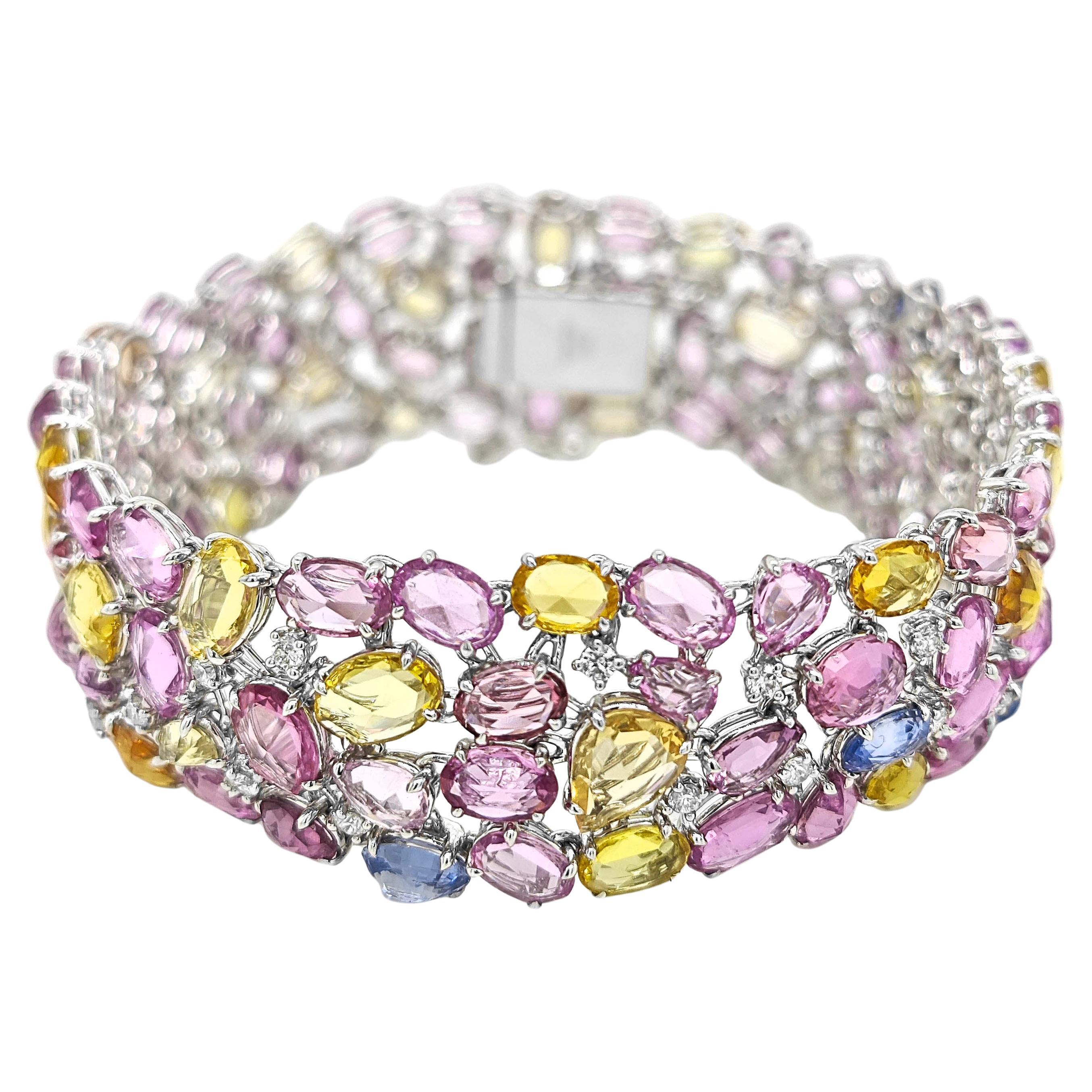 Bracciale in oro giallo con zaffiro e diamante bianco da 171,84 carati In condizioni Nuovo in vendita a New York, NY