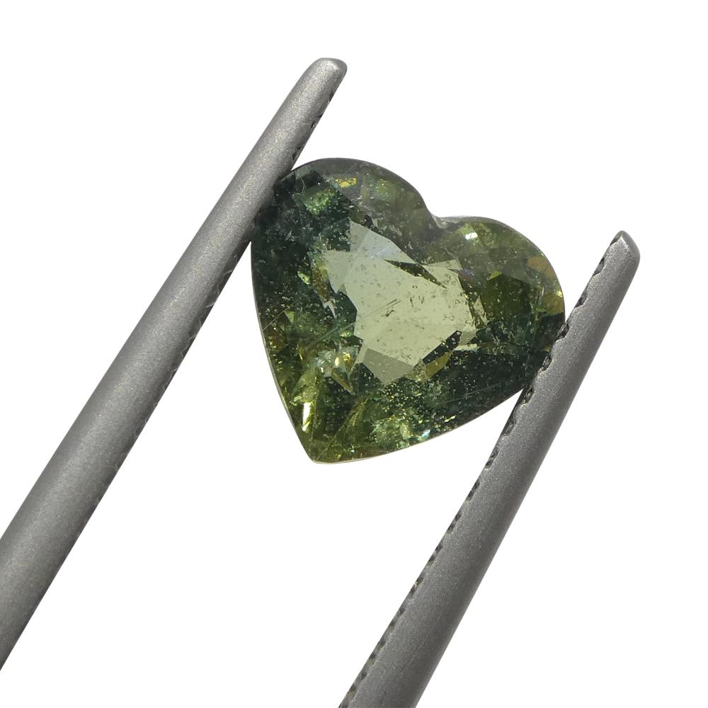 Saphir vert de Tanzanie en forme de cœur de 1,71 carat Unisexe en vente