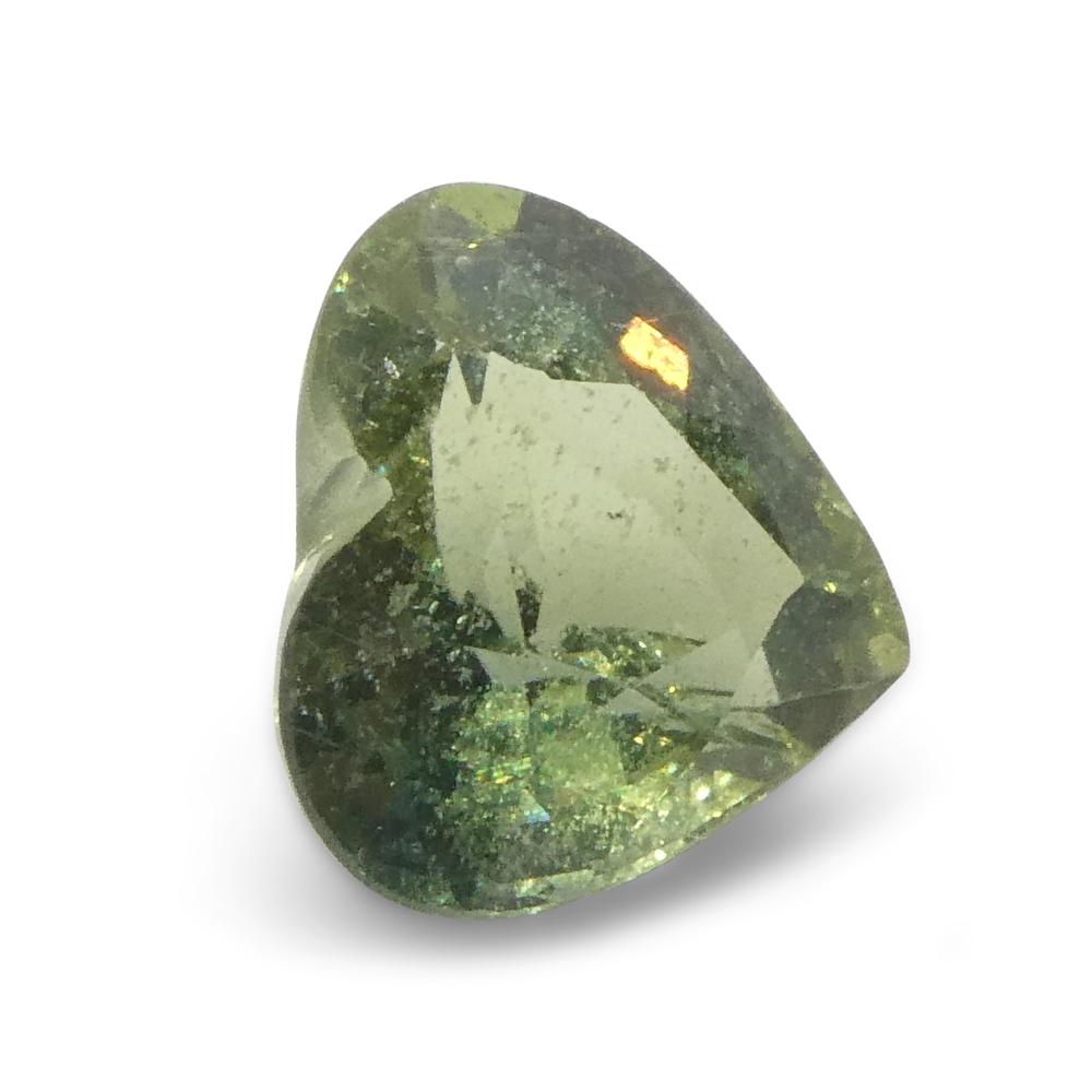 Saphir vert de Tanzanie en forme de cœur de 1,71 carat en vente 3