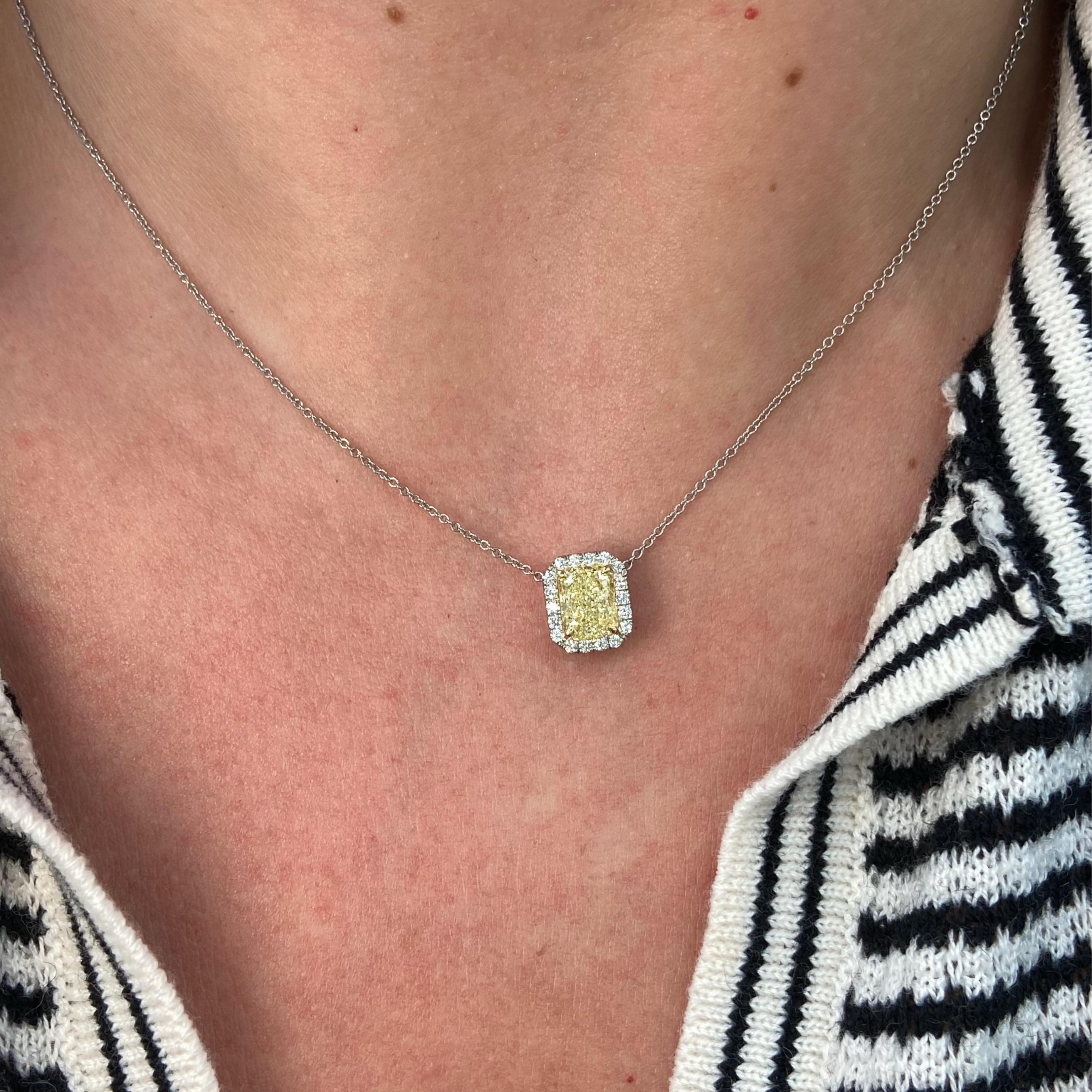 Radiant Cut 1.71ct Light Yellow Radiant in Diamond Halo Pendant Necklace For Sale