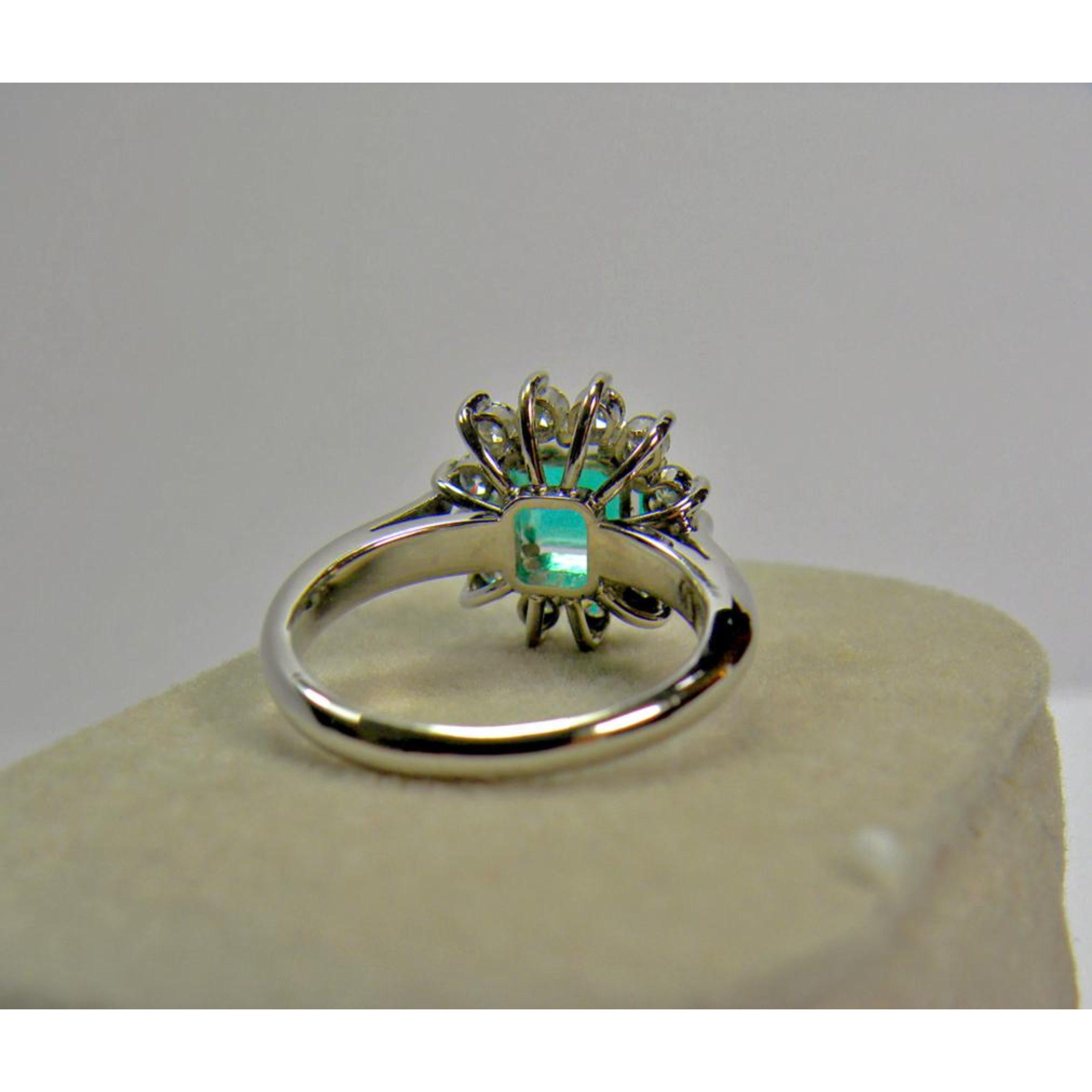 For Sale:  1.72 Carat Antique Fine Emerald Diamonds Engagement Ring 4