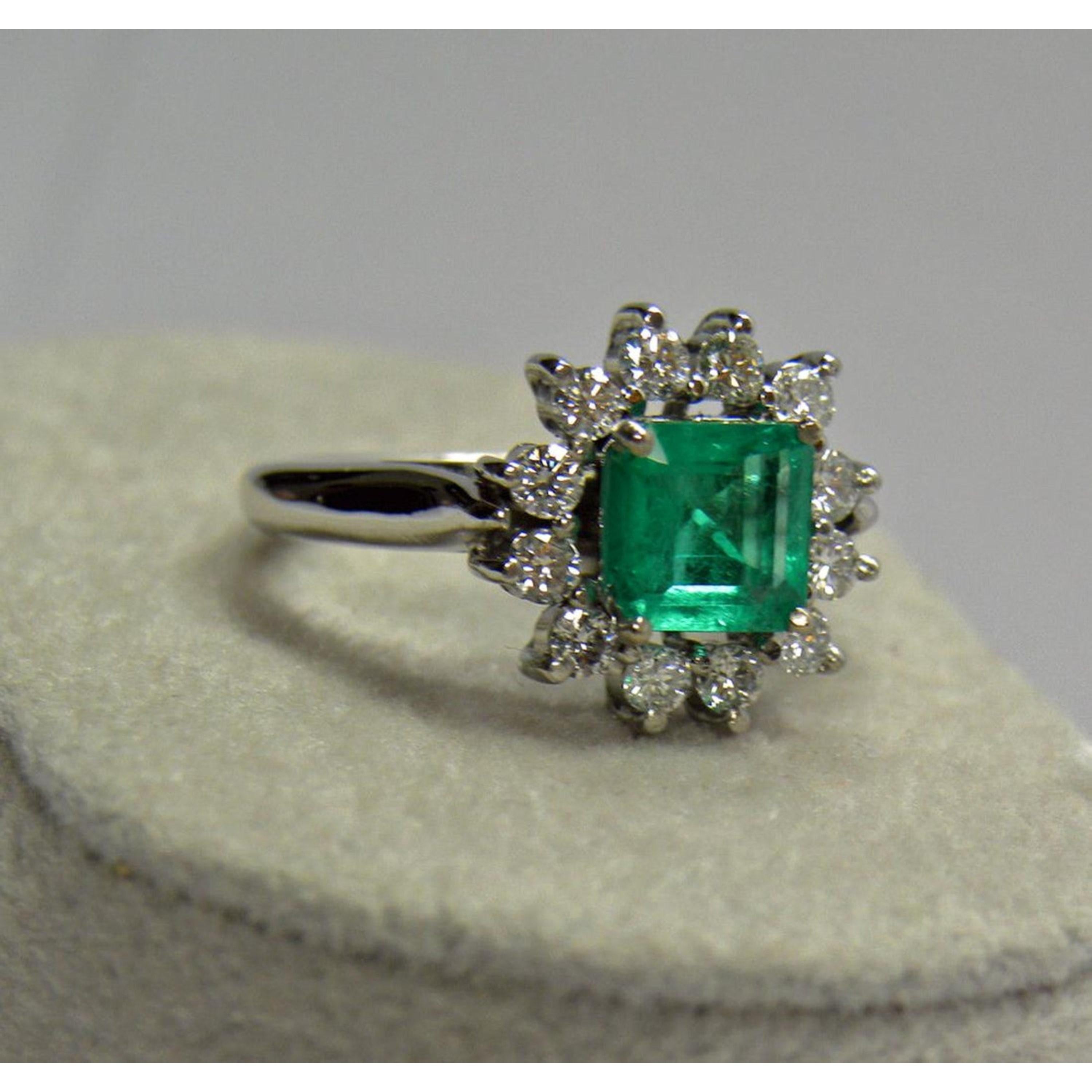For Sale:  1.72 Carat Antique Fine Emerald Diamonds Engagement Ring 6