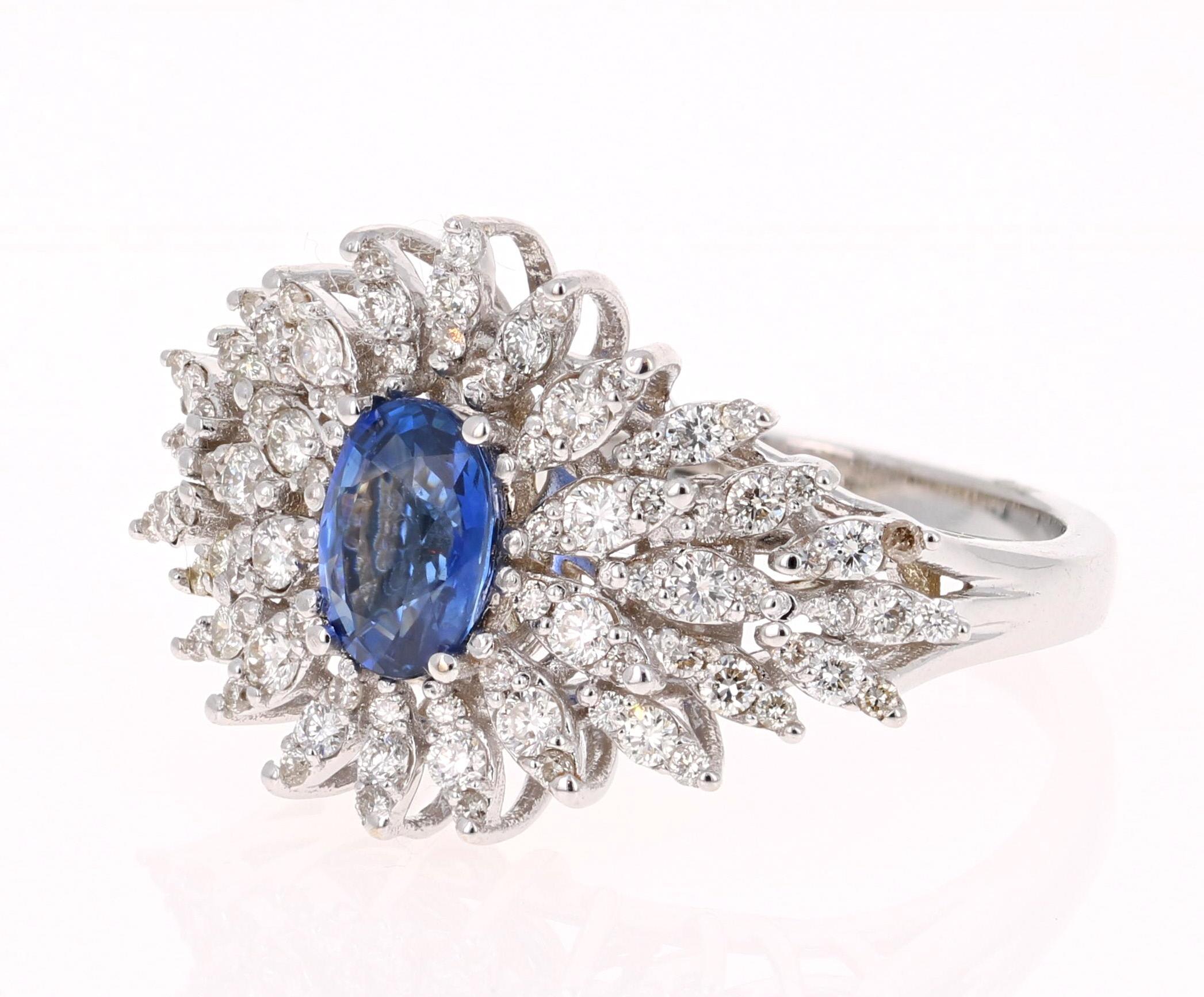 1.72 Carat Sapphire Diamond White Gold Cluster Ring (Moderne)