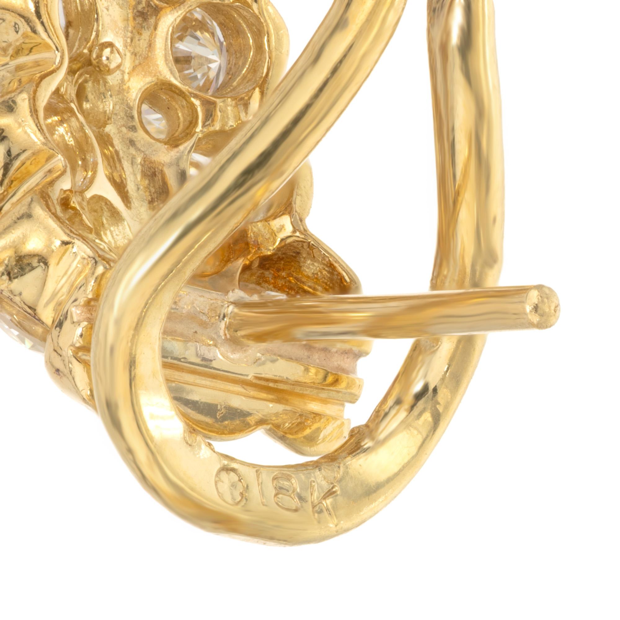 Round Cut 1.72 Carat Round Diamond Yellow Gold Huggie Clip Post Earrings For Sale