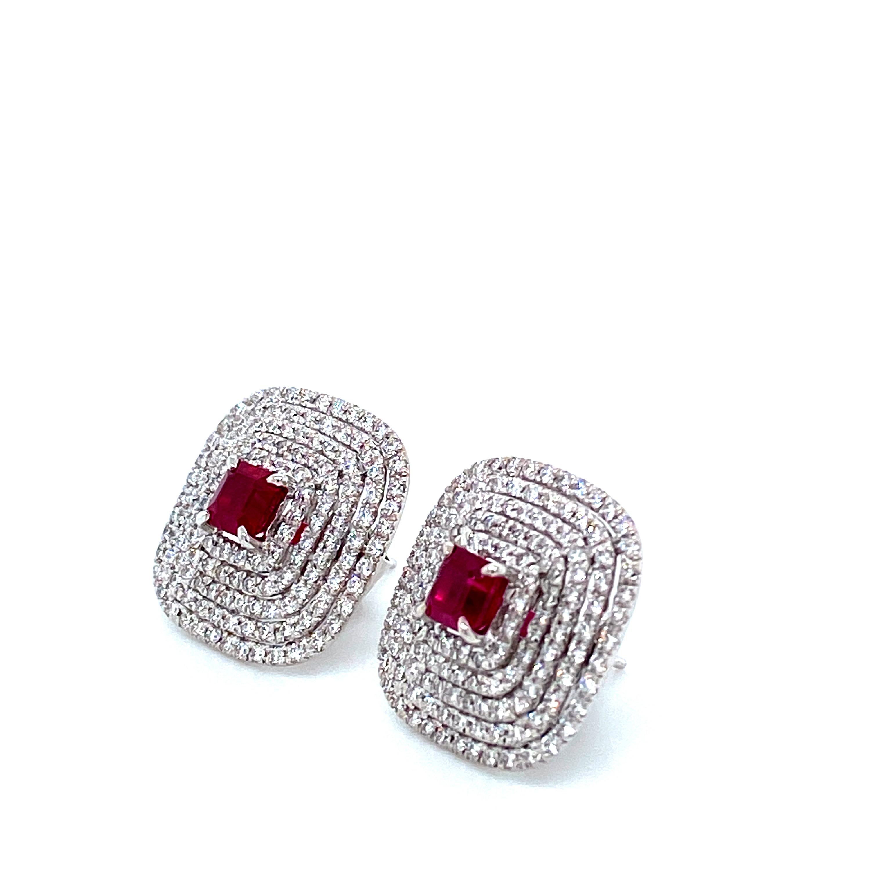 1.72 Carat Vivid Red Ruby and White Diamond Gold Earrings In New Condition For Sale In Hong Kong, HK