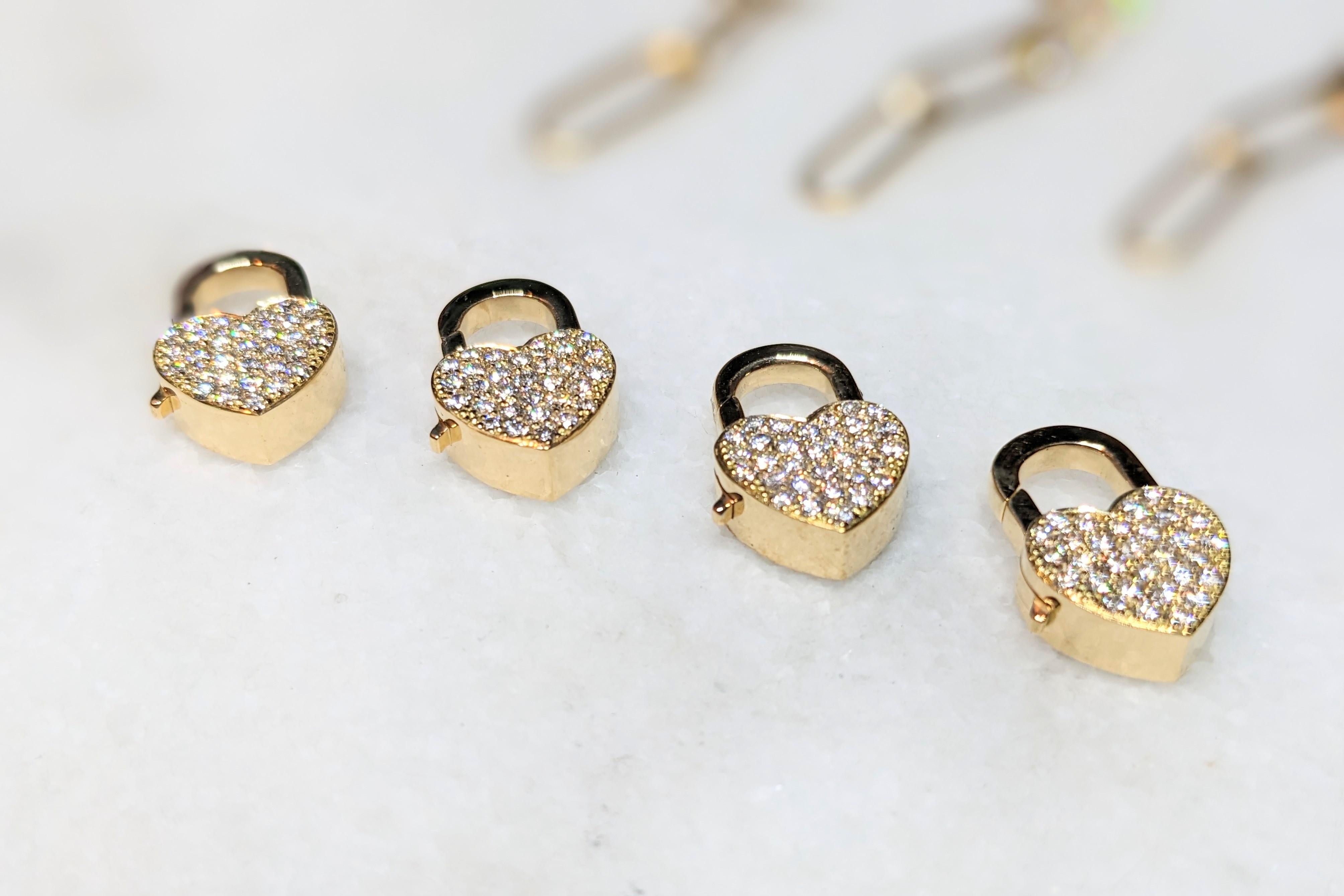 Bracciale in oro 18k e diamanti naturali da 1,72 carati con chiusura a cuore realizzata a mano in vendita 6