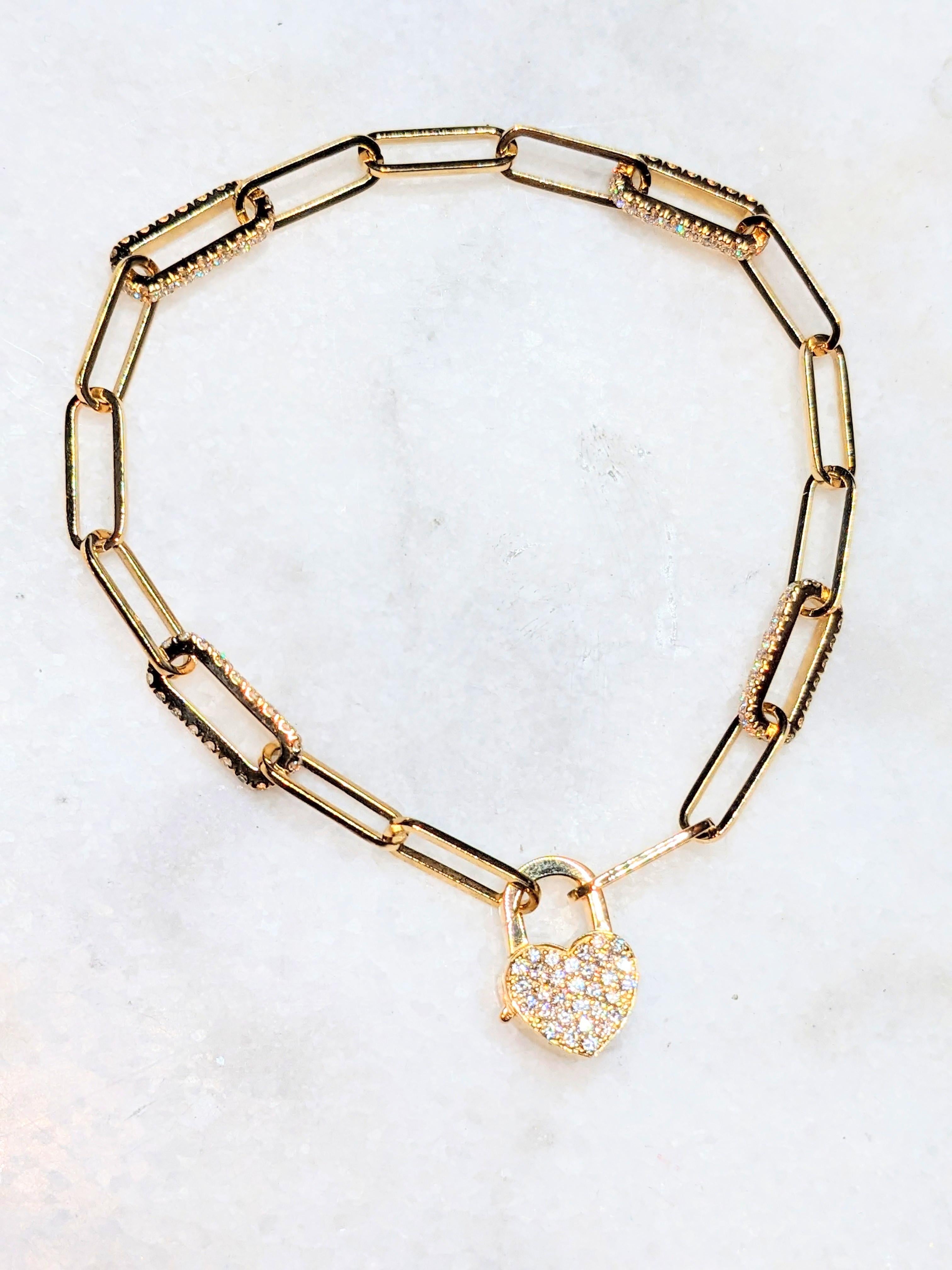 Bracciale in oro 18k e diamanti naturali da 1,72 carati con chiusura a cuore realizzata a mano in vendita 10