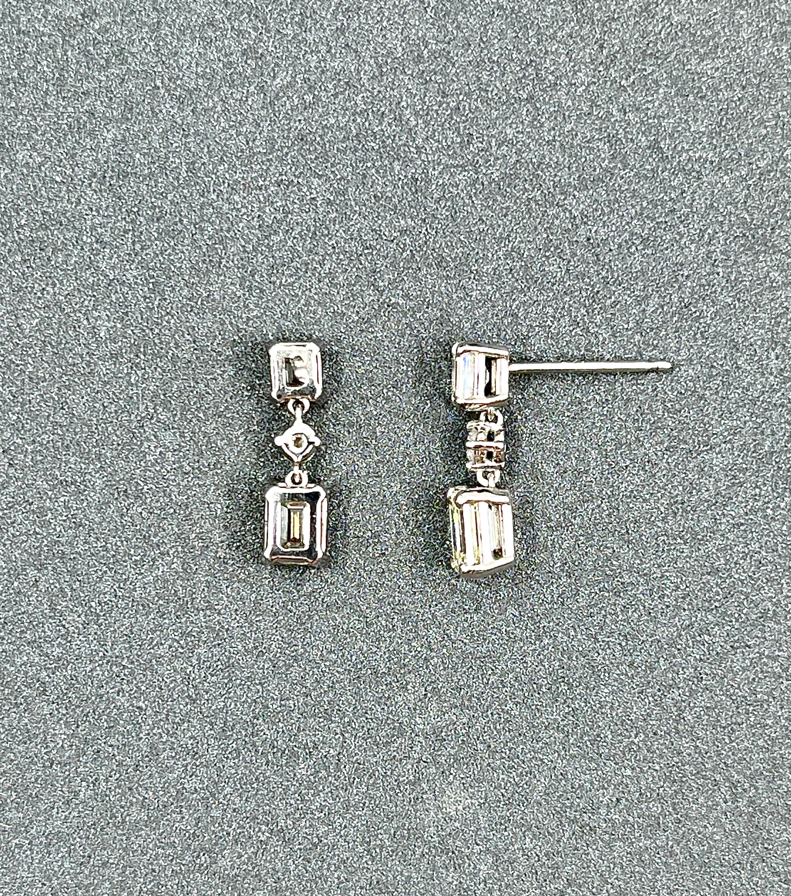 1.72 ct Emerald Cut Diamond Earrings In New Condition For Sale In Chicago, IL