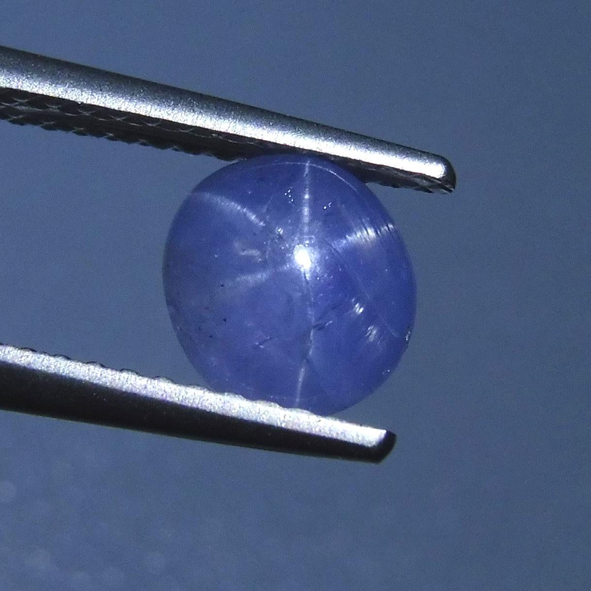 1.72 ct Oval Star Sapphire For Sale 1