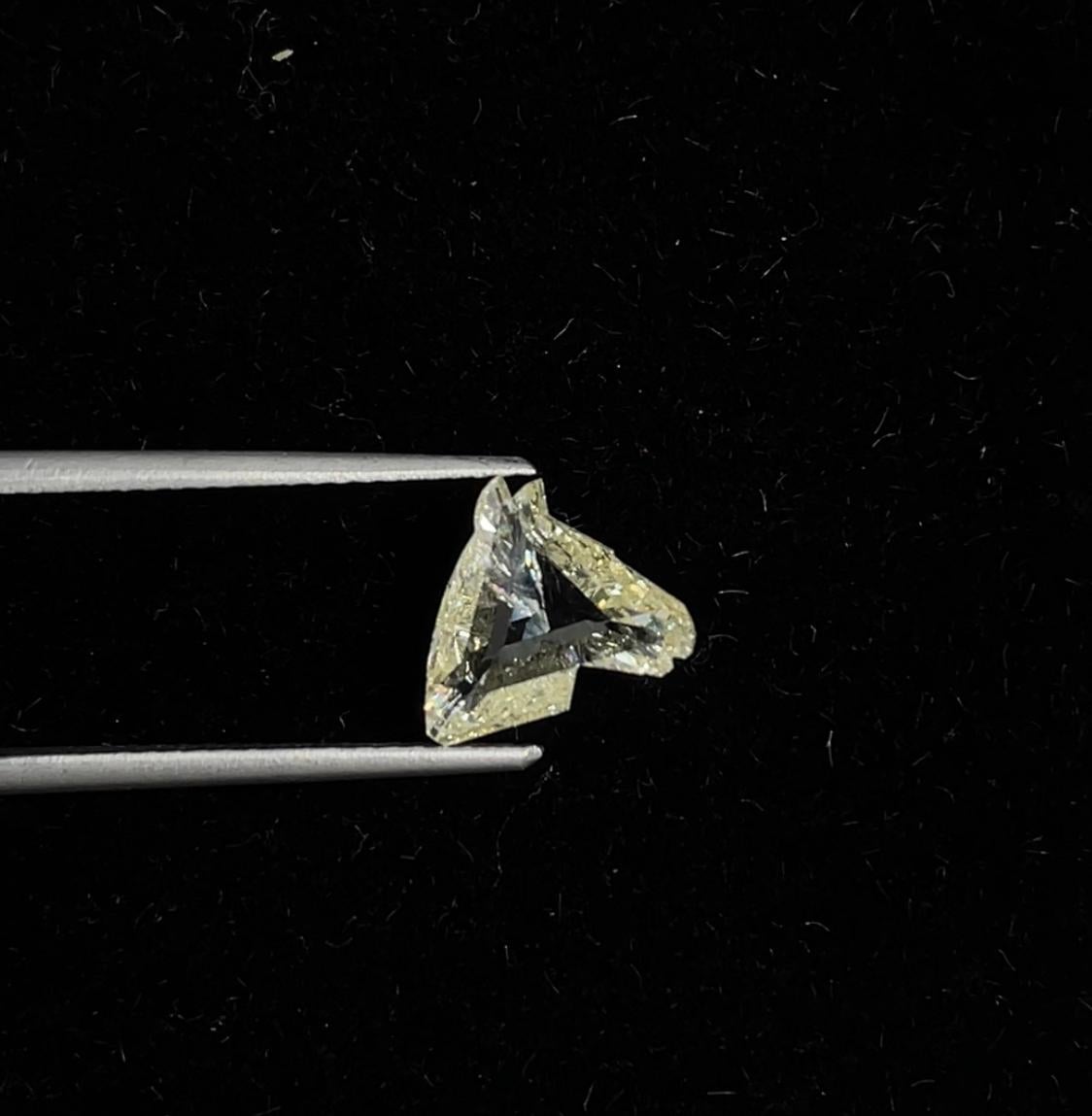 Mixed Cut 1.72 L SI2 Horse Head Natural Loose Diamond For Sale