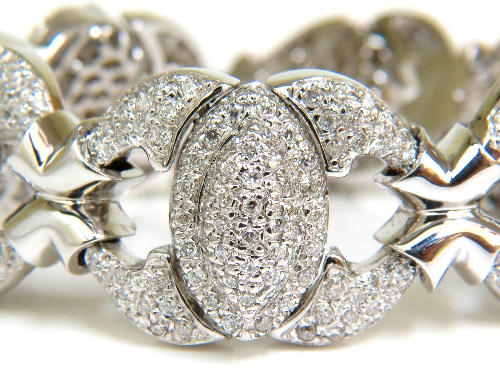 Old Mine Cut 17.20 Carat Diamonds Hinge Linked Bracelet 14 Karat F/G VS Modern Deco For Sale