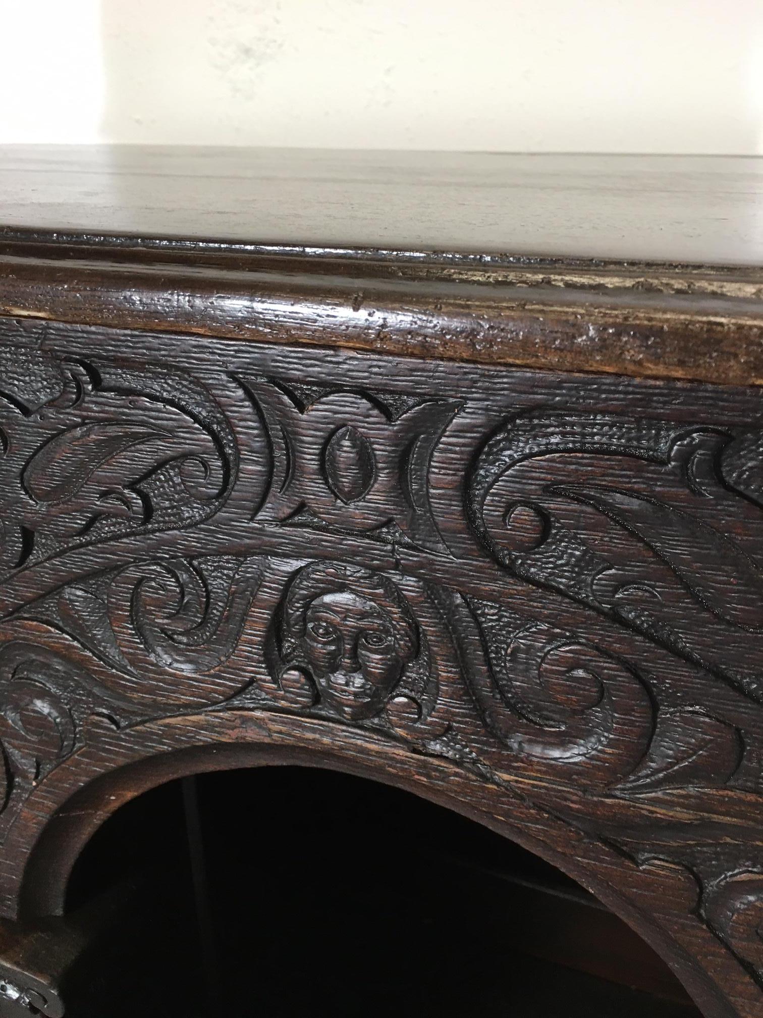 Oak 19th Century English Sideboard For Sale