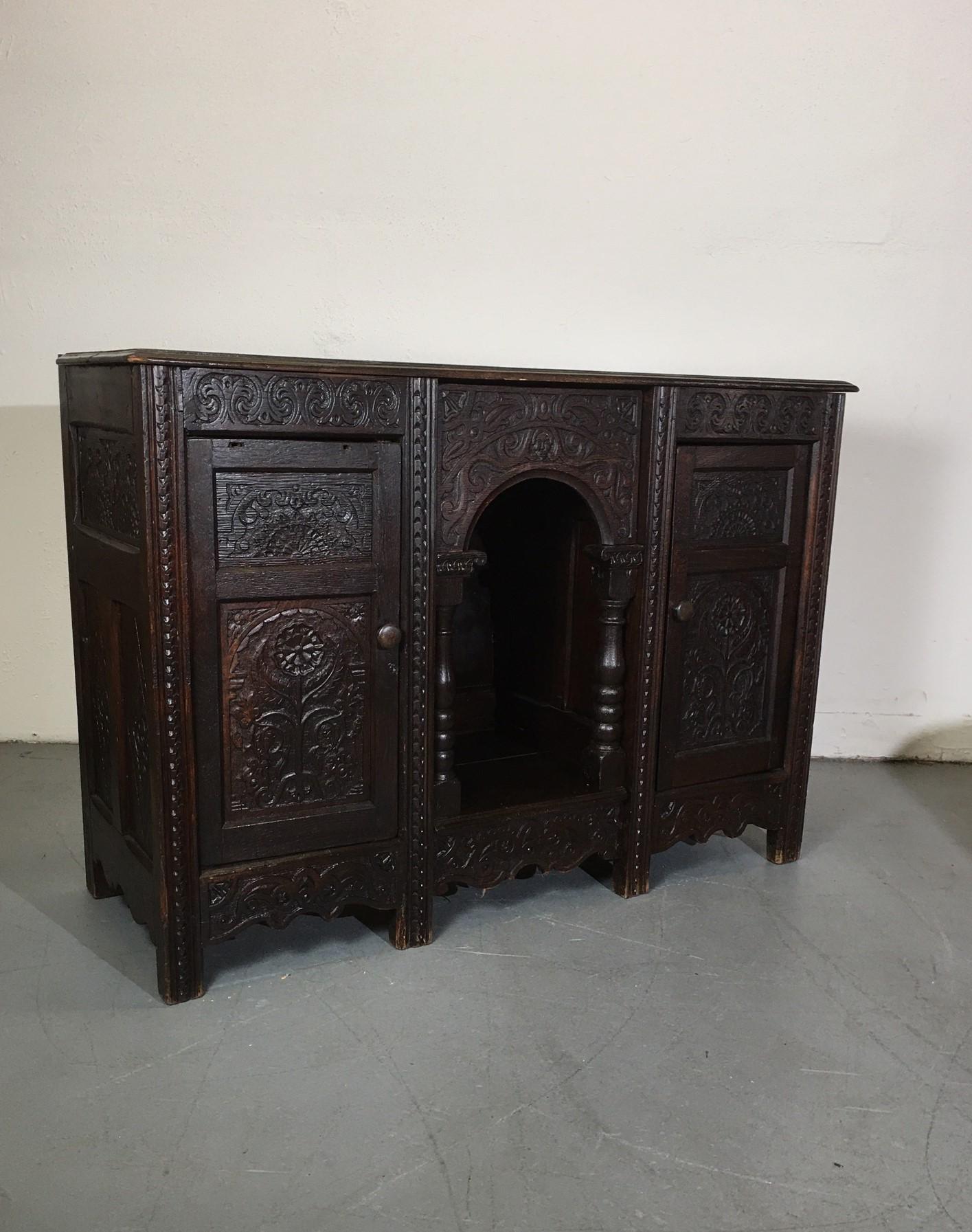 19th Century English Sideboard For Sale 3
