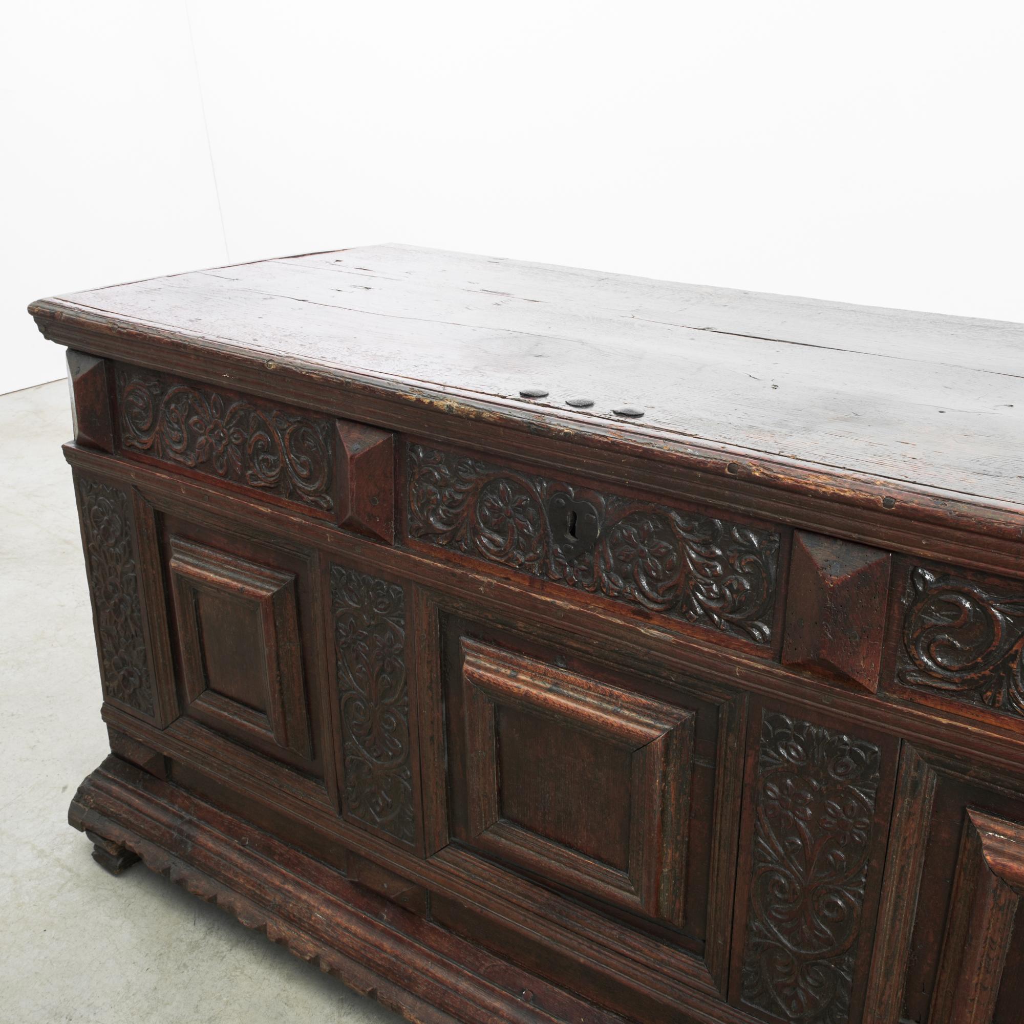 Hand-Carved 1720s German Wooden Trunk with Original Patina