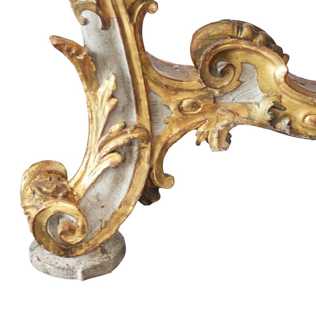 Italian 1720s Venetian Early Rococo Period Giltwood Console Table with Red Marble Top For Sale